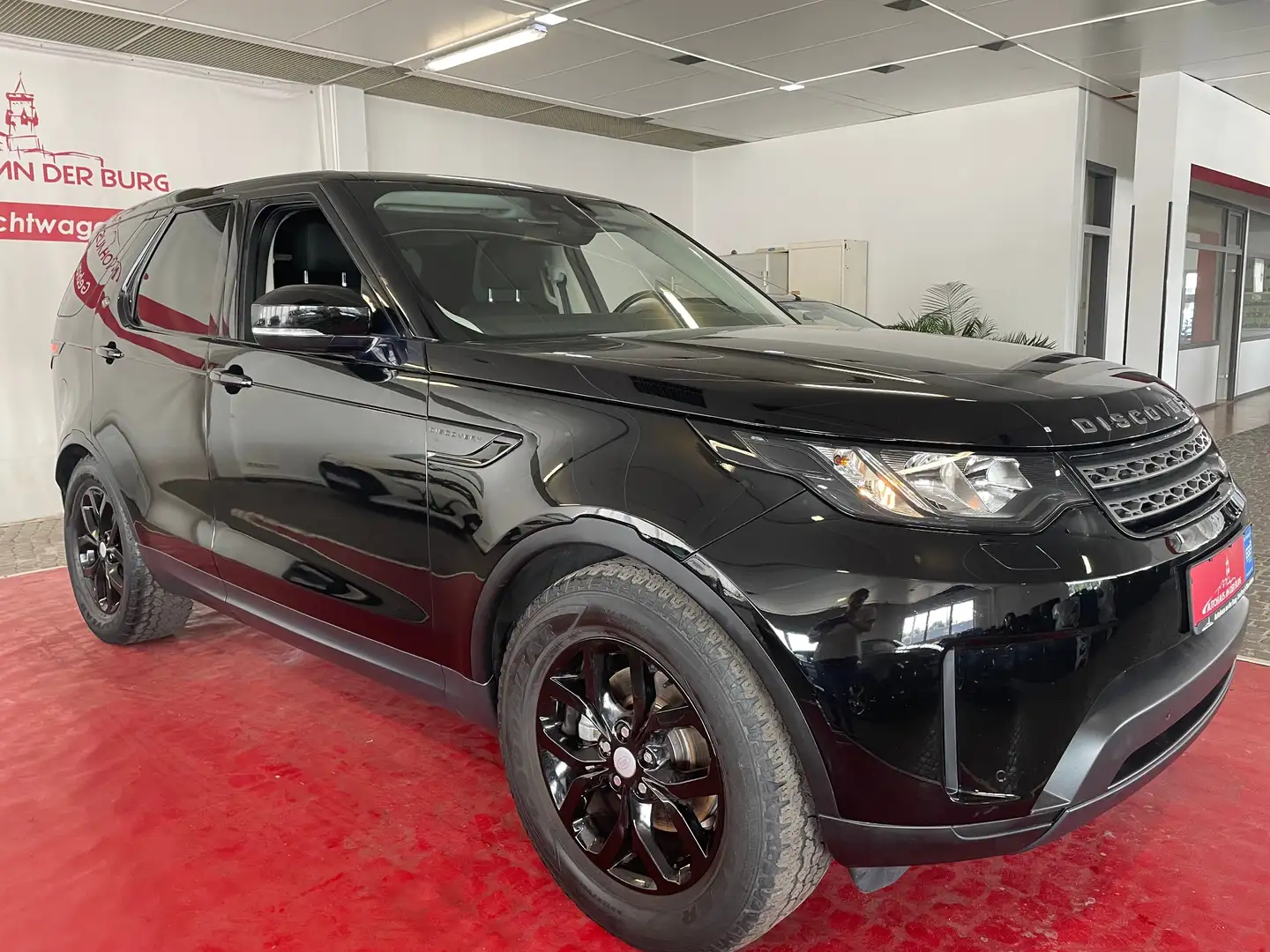 Land Rover Discovery S SD4 Schwarz - 1