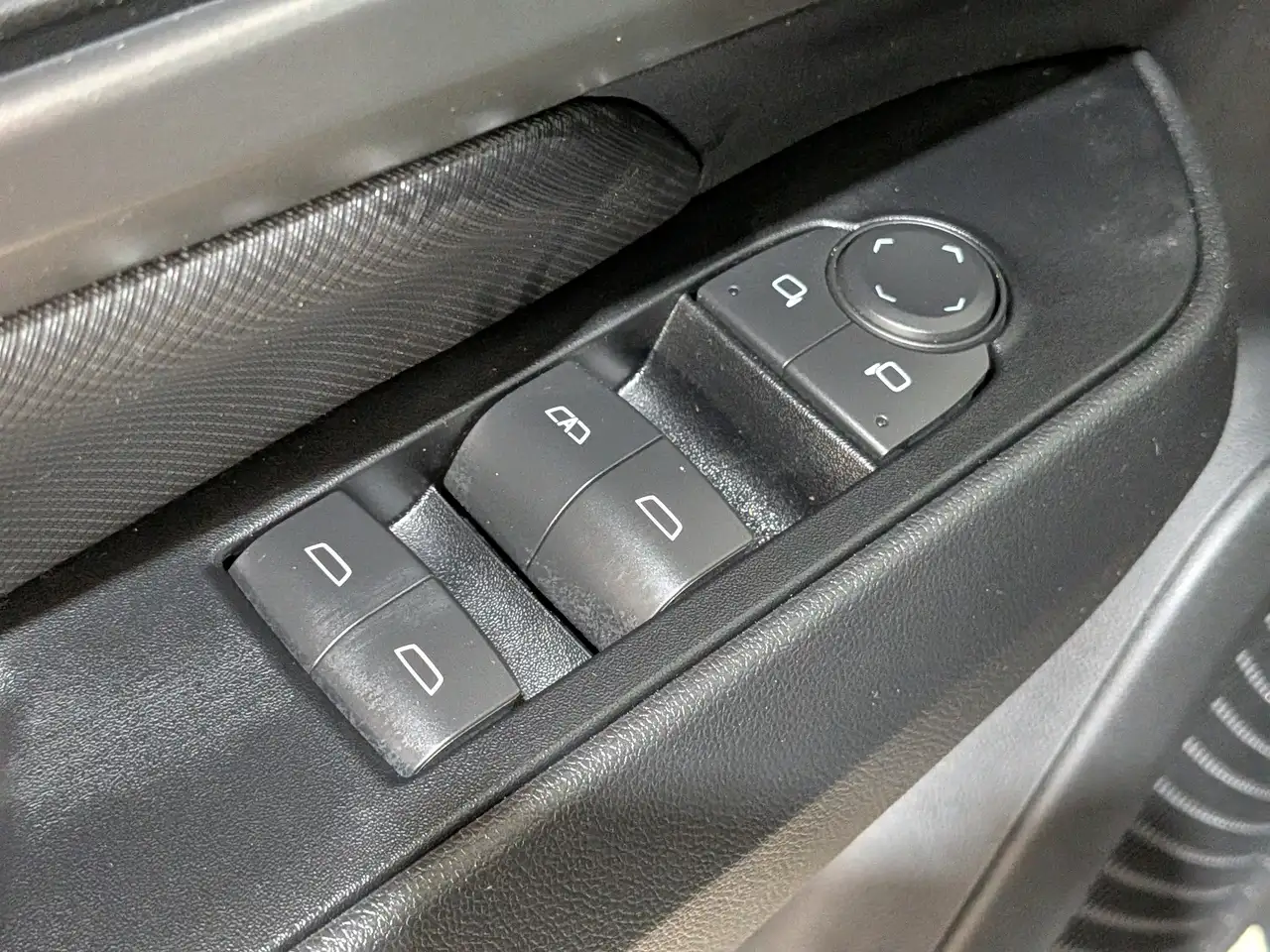 Chevrolet Equinox снимка Chevrolet Equinox