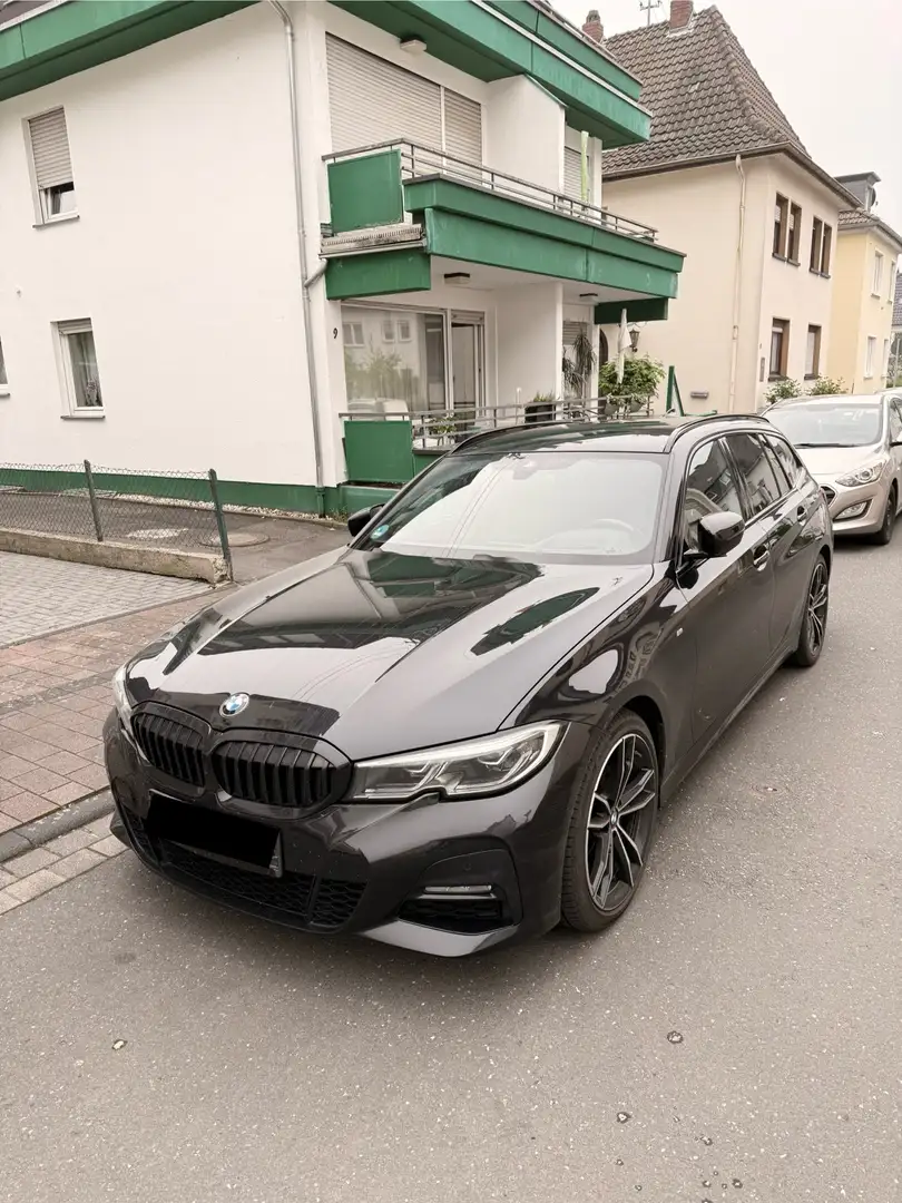 BMW 320 320d Touring xDrive Aut. M Sport - 2