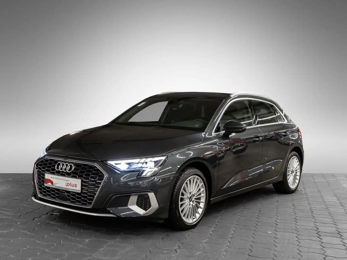 Audi A3 35 TFSI advanced AHK LED Keyless Grau - 2