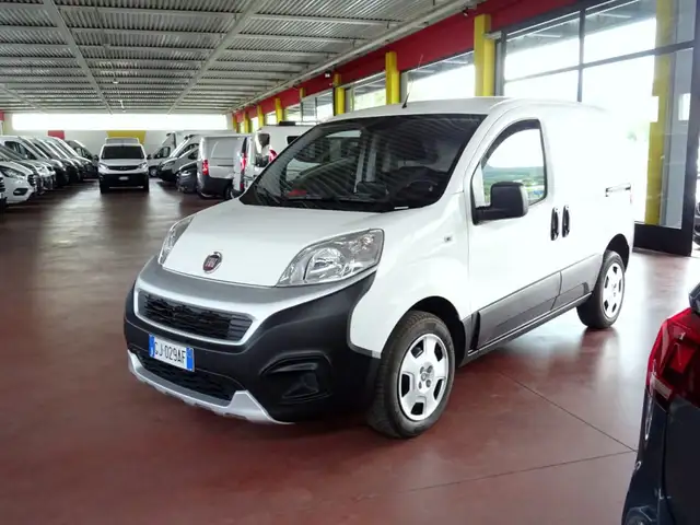 Fiat Fiorino 1.3MJT 95 CV Cargo ADVENTURE 2 Porte Laterali