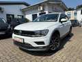 Volkswagen Tiguan 1.4 16V TSI+NAVI+ACC+PANORAMA+KLIMATRO+6 GANG+PDC Weiß - thumbnail 1