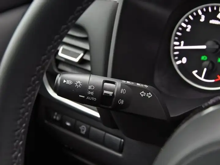 Nissan Qashqai DIG-T mHEV 4x2 Acenta (2021) 2023, foto 14