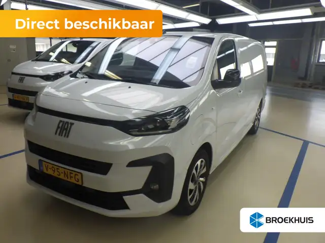 Fiat Scudo e-Scudo L3 75 kWh |  12V aansluiting in de laadrui