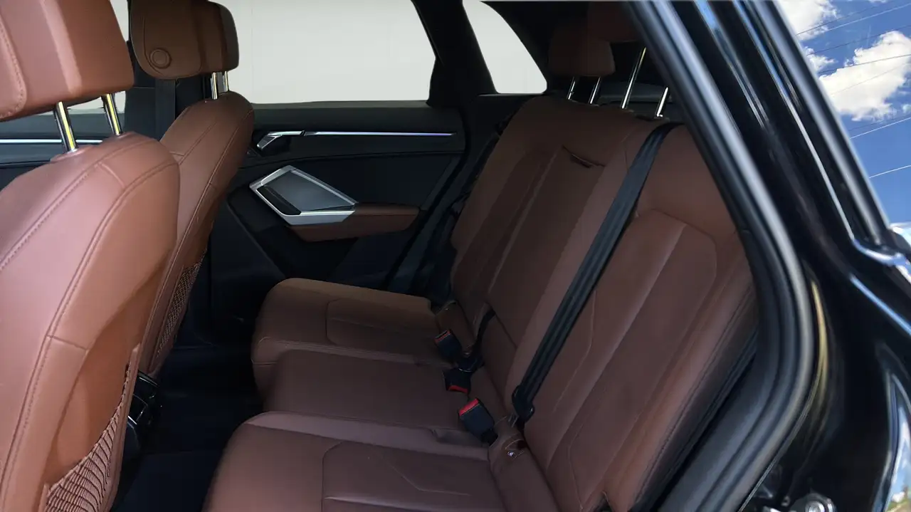 Audi Q3 снимка Audi Q3