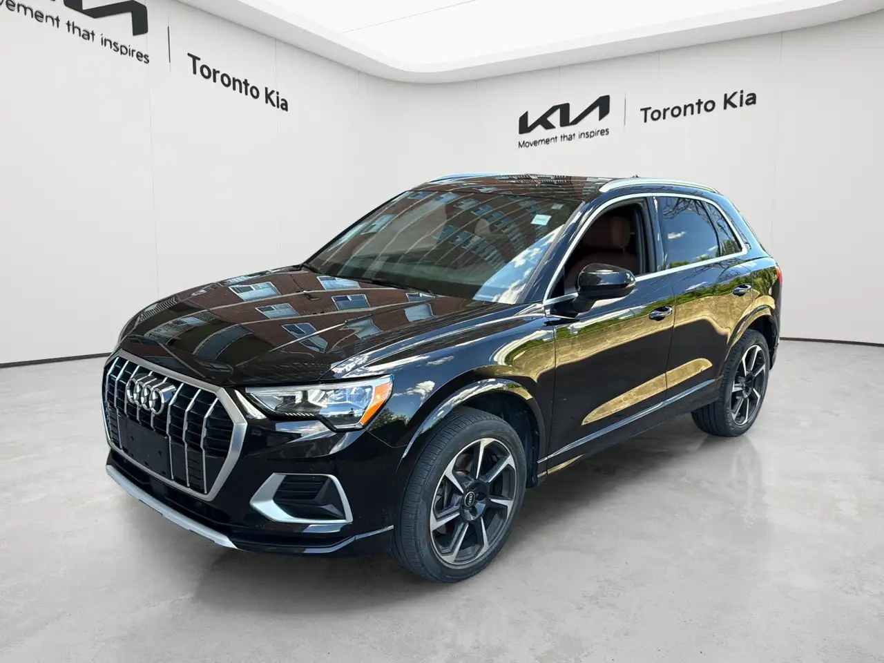 Audi Q3 снимка Audi Q3