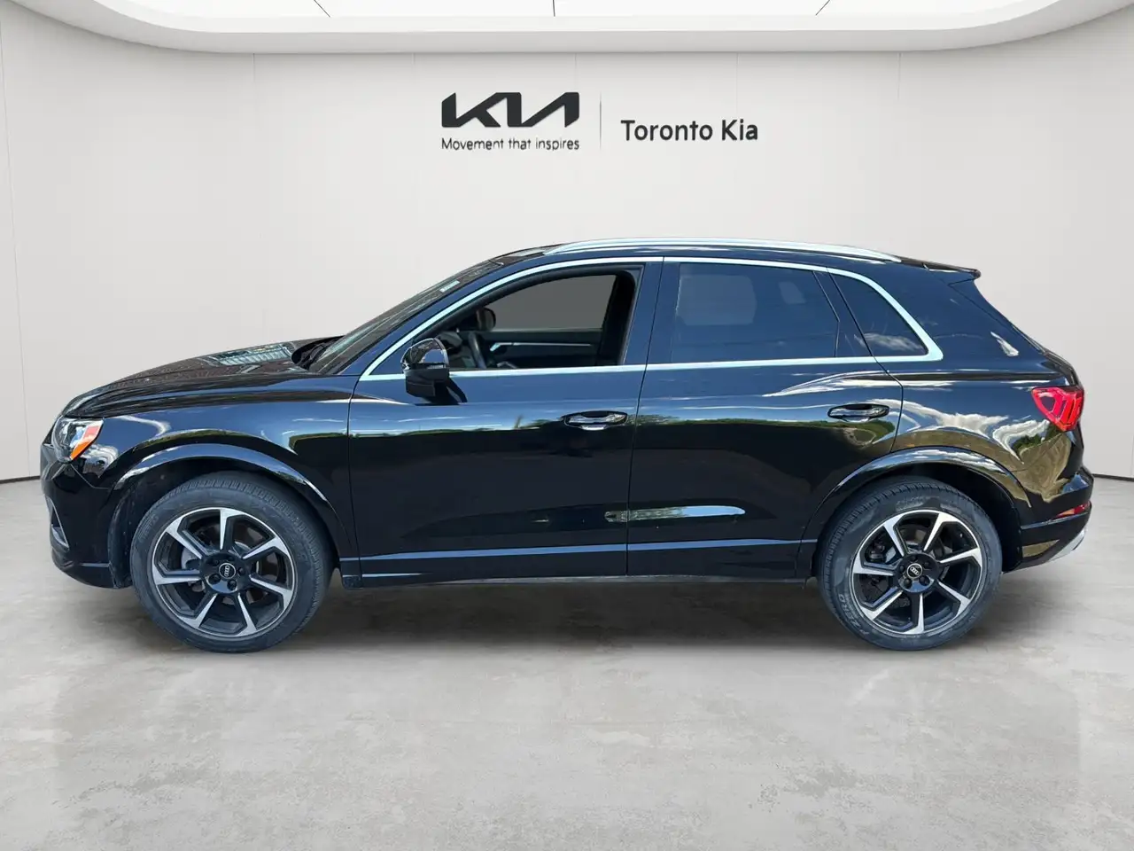 Audi Q3 снимка Audi Q3