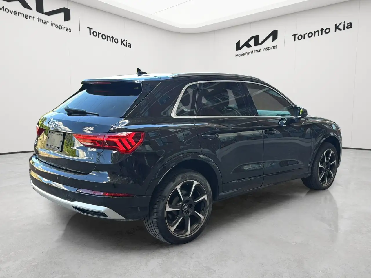 Audi Q3 снимка Audi Q3