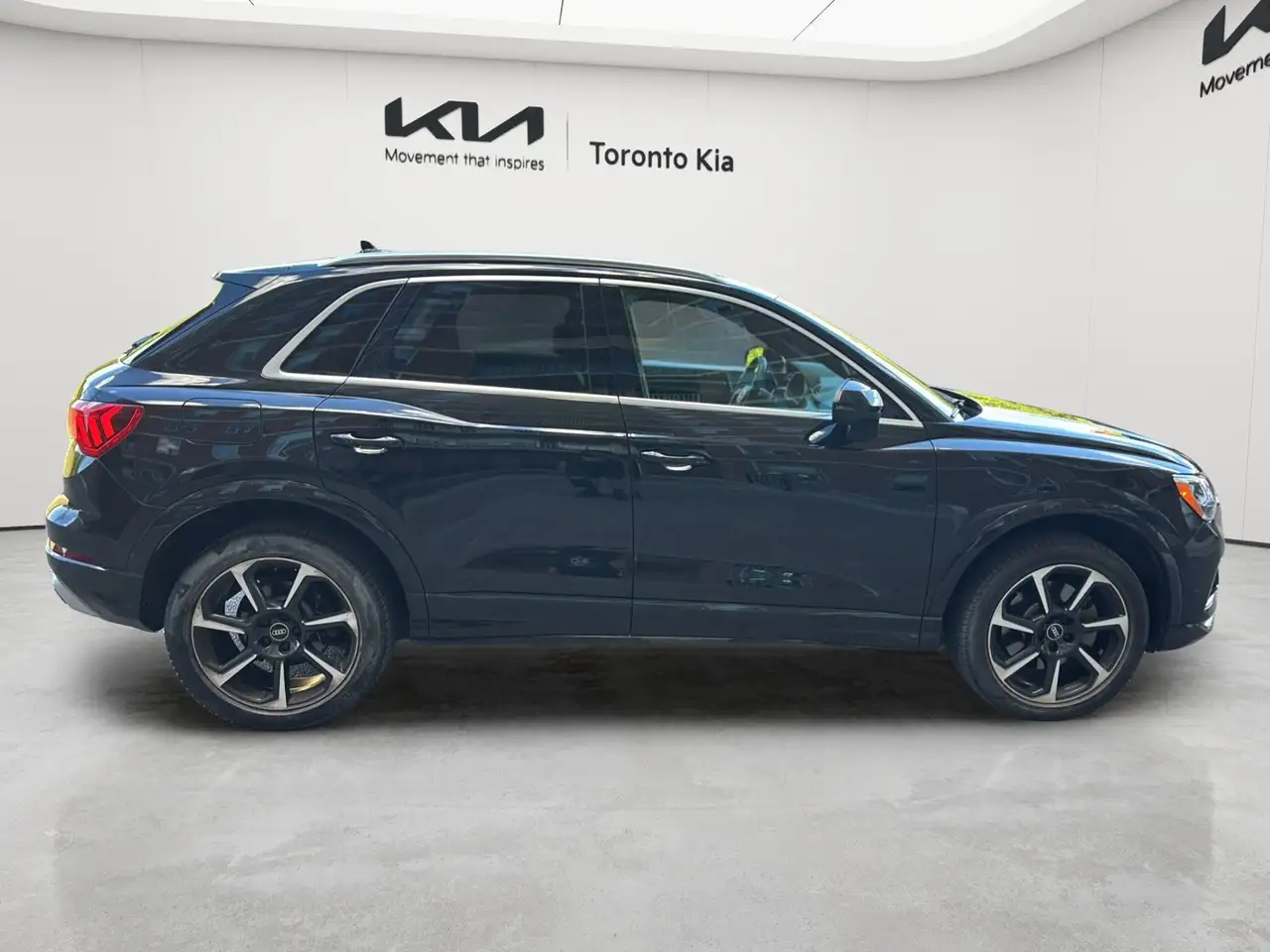 Audi Q3 снимка Audi Q3