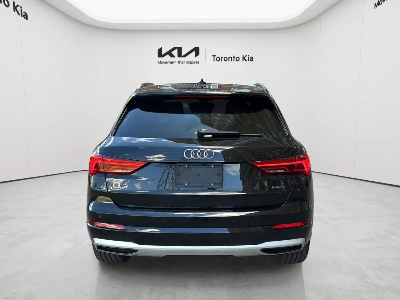 Audi Q3 снимка Audi Q3