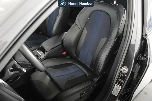 BMW 1 Series view 11