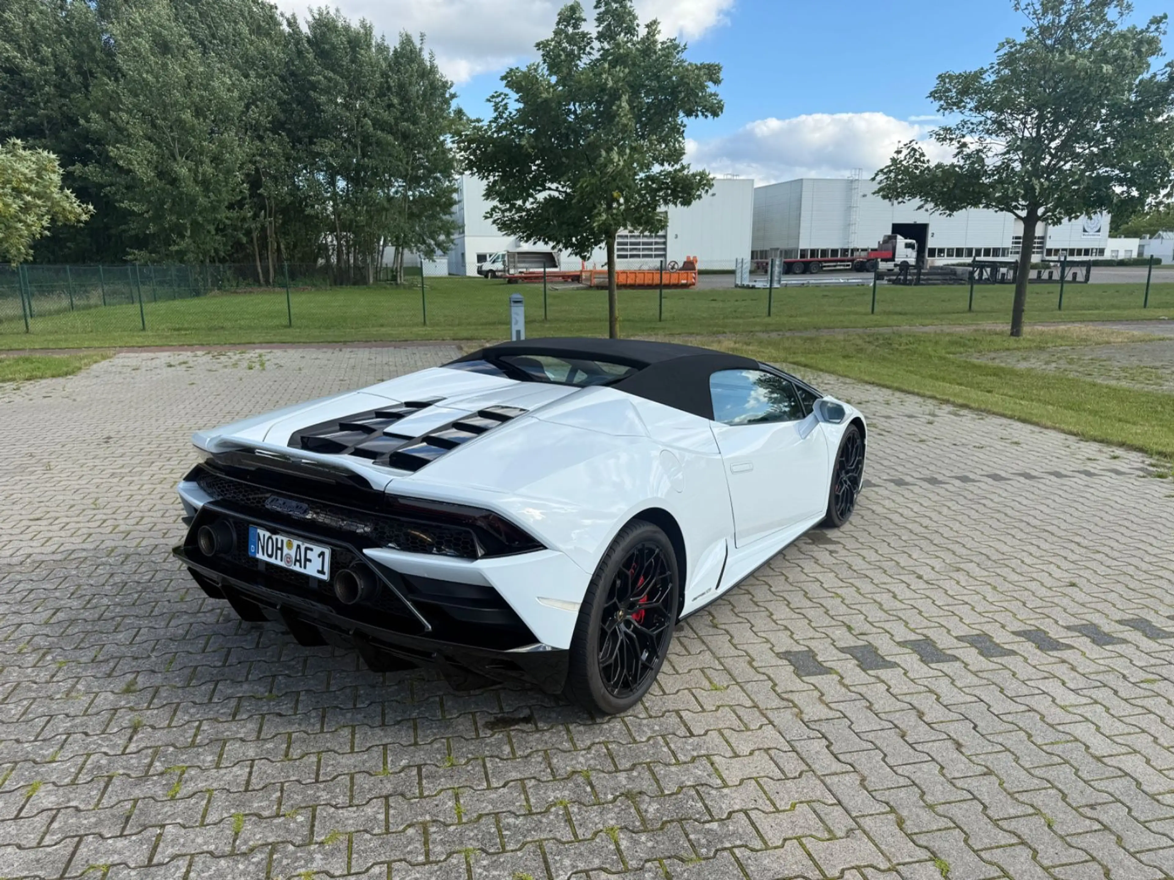 Lamborghini Huracán EVO Spyder *Sondermodell*Limitiert* — photo 9