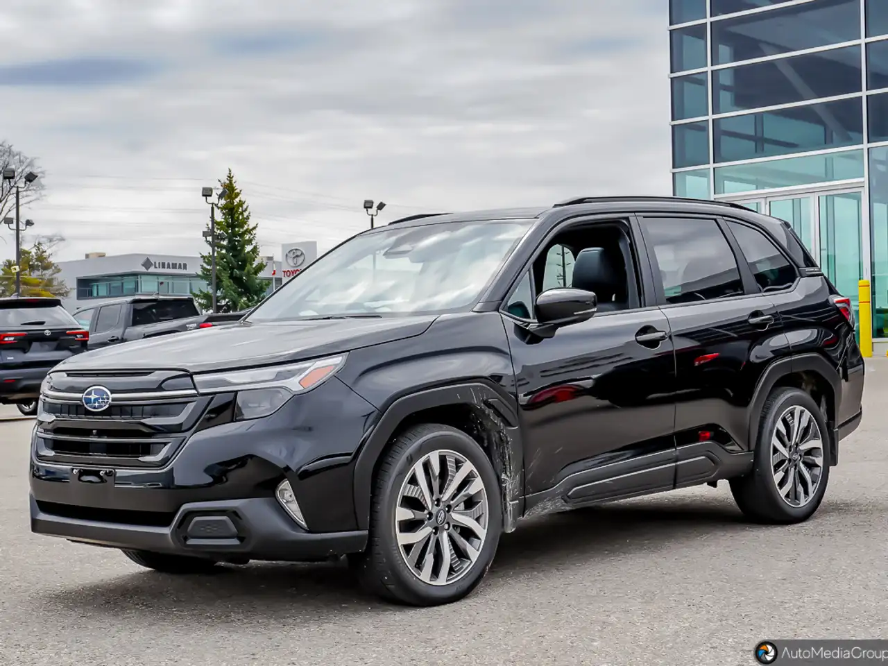 Subaru Forester снимка Subaru Forester