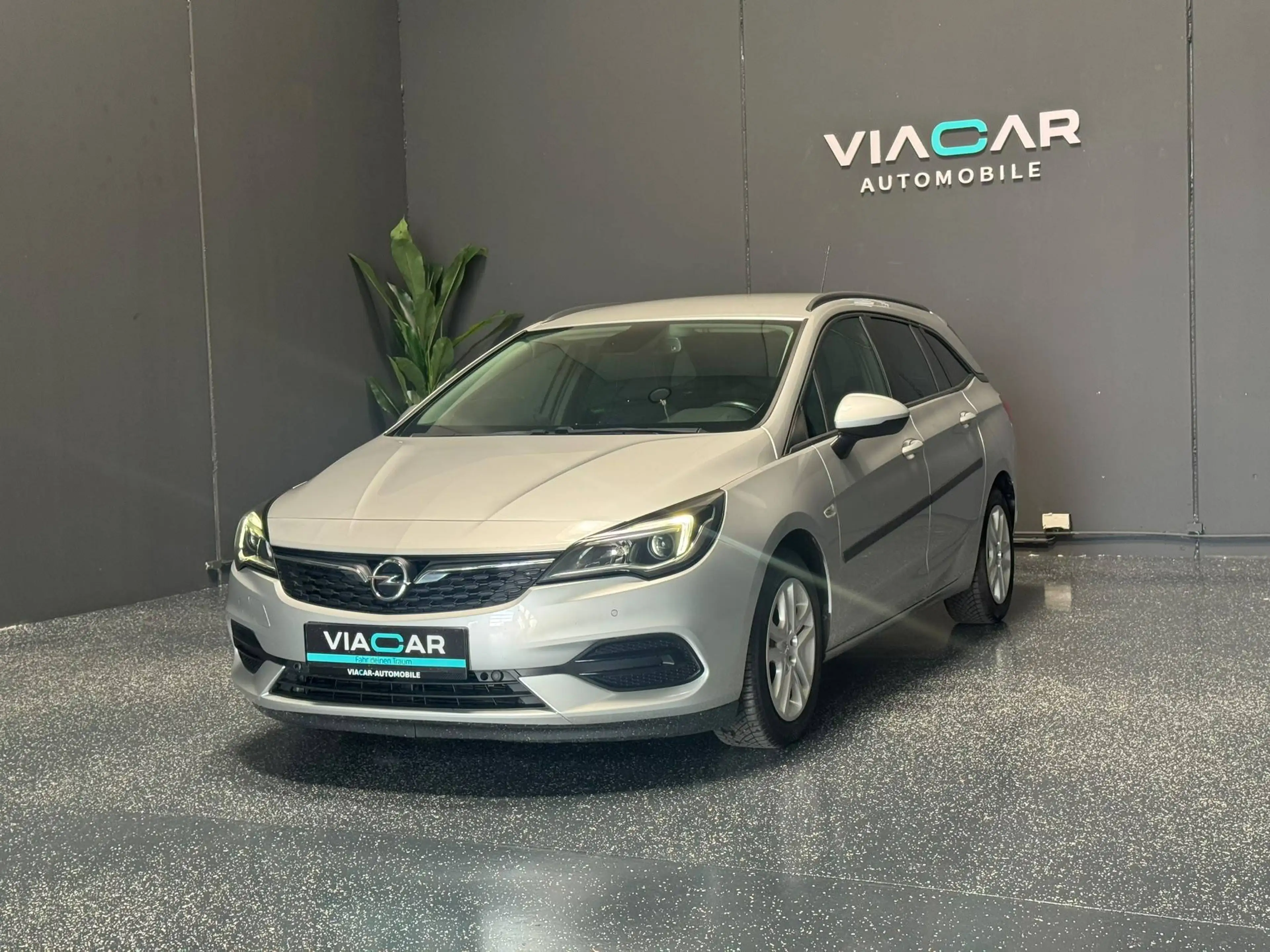 Opel Astra Astra ST 1,5 CDTI Business Elegance Business Elegance — photo 7