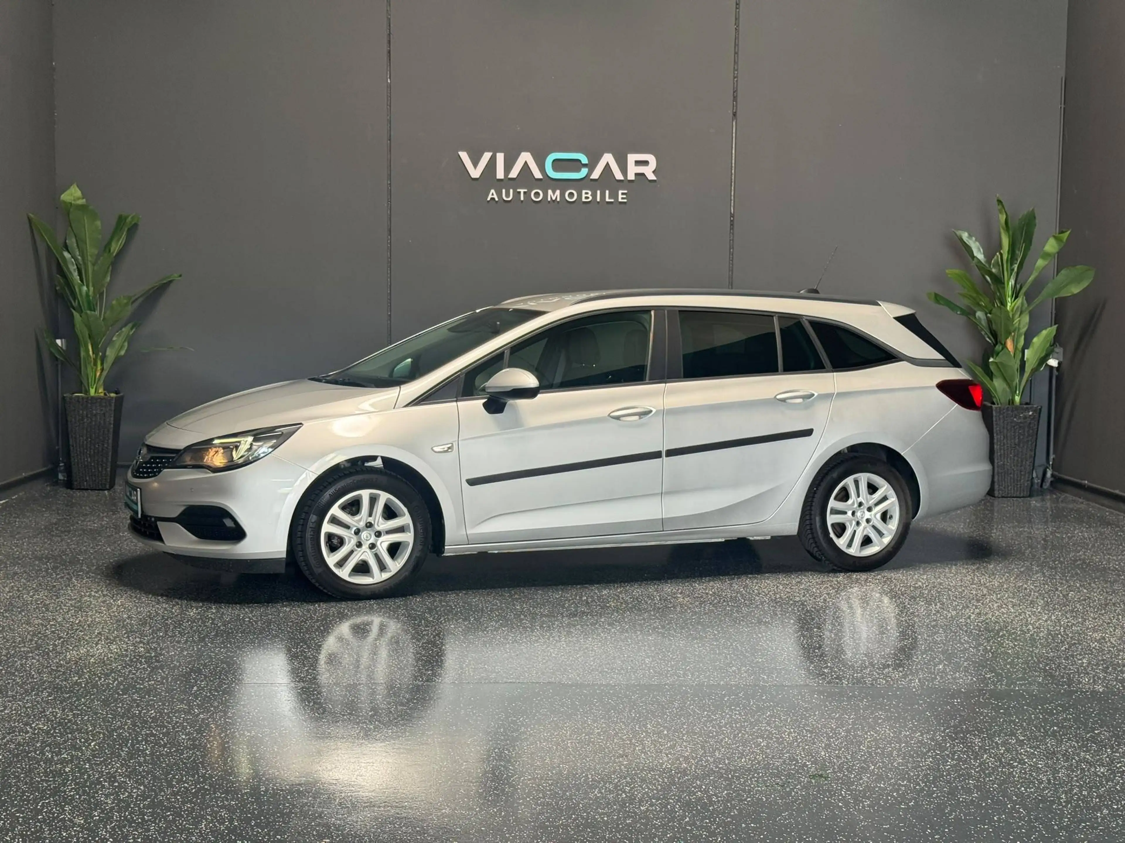 Opel Astra Astra ST 1,5 CDTI Business Elegance Business Elegance — photo 2