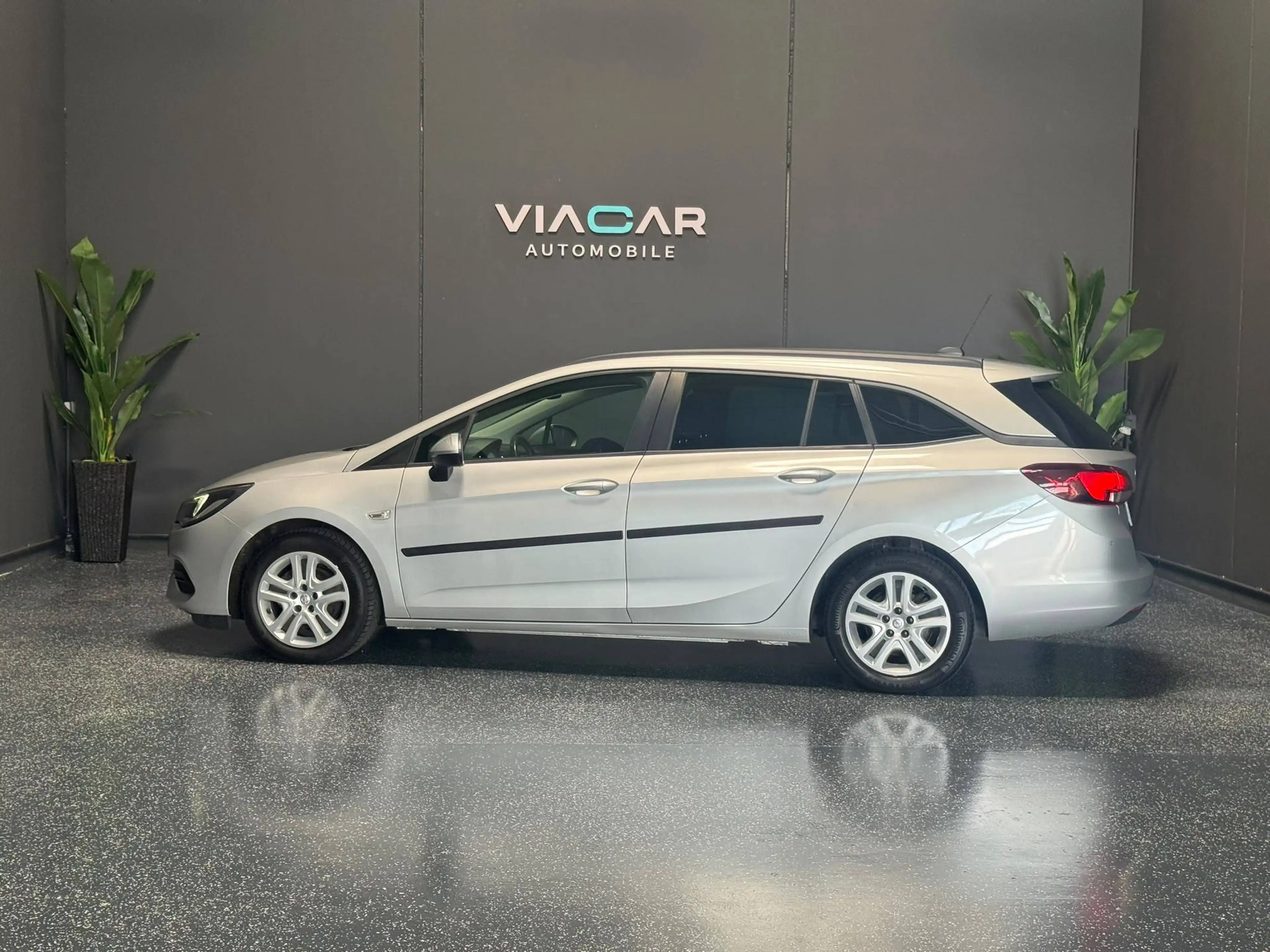 Opel Astra Astra ST 1,5 CDTI Business Elegance Business Elegance — photo 11