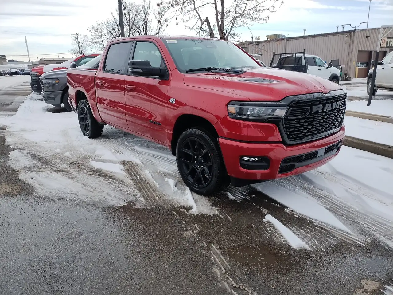 RAM 1500 снимка RAM 1500