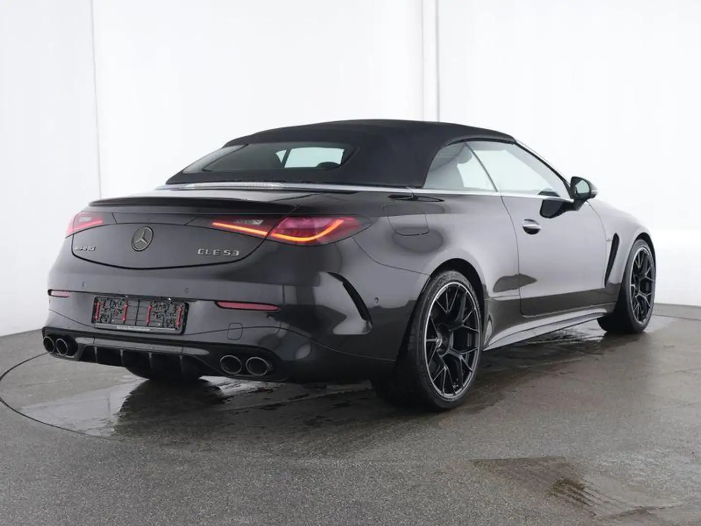 Mercedes-Benz CLE 53 AMG Cabriolet 4MATIC+ Zwart - 2