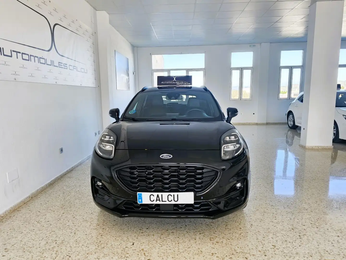 Ford Puma 1.0 EcoBoost MHEV ST-Line 155 Schwarz - 2