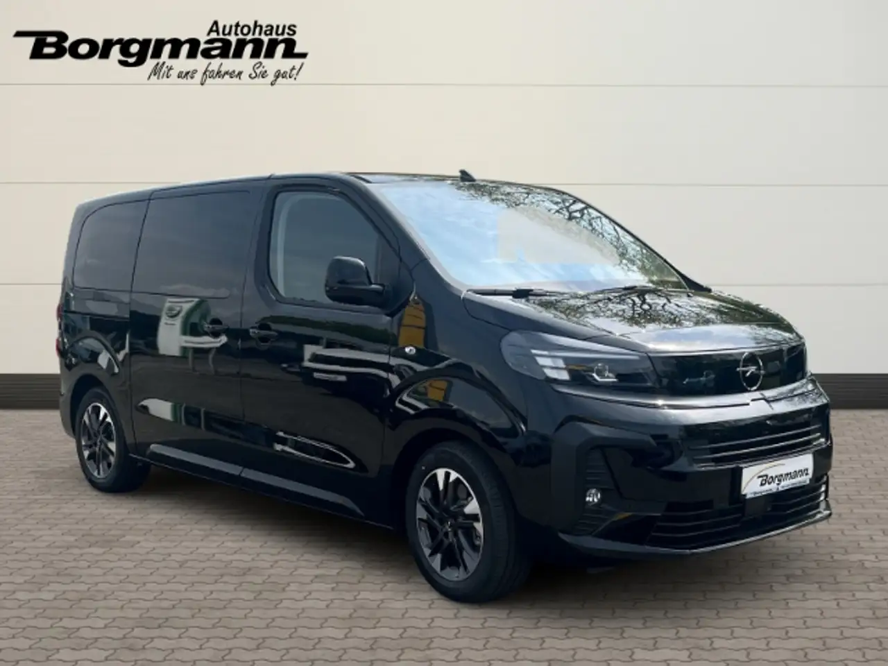 Opel Zafira Edition M Edition, 2.2 Diesel 132 kW (180 PS) AT-8 3