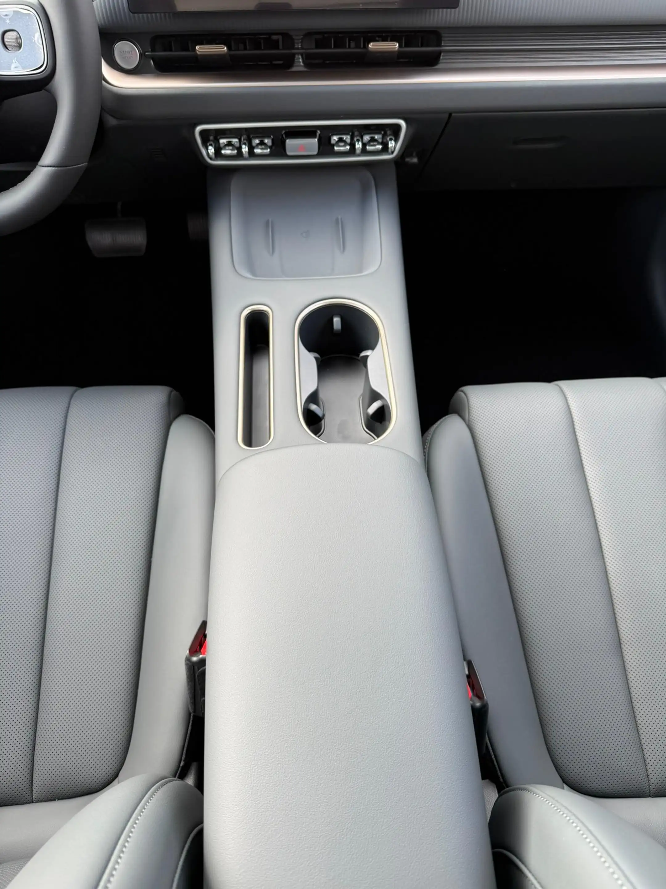 GWM ORA 5 1.5 Hybrid Luxury *Pano *LED *SHZ *Navi — photo 14