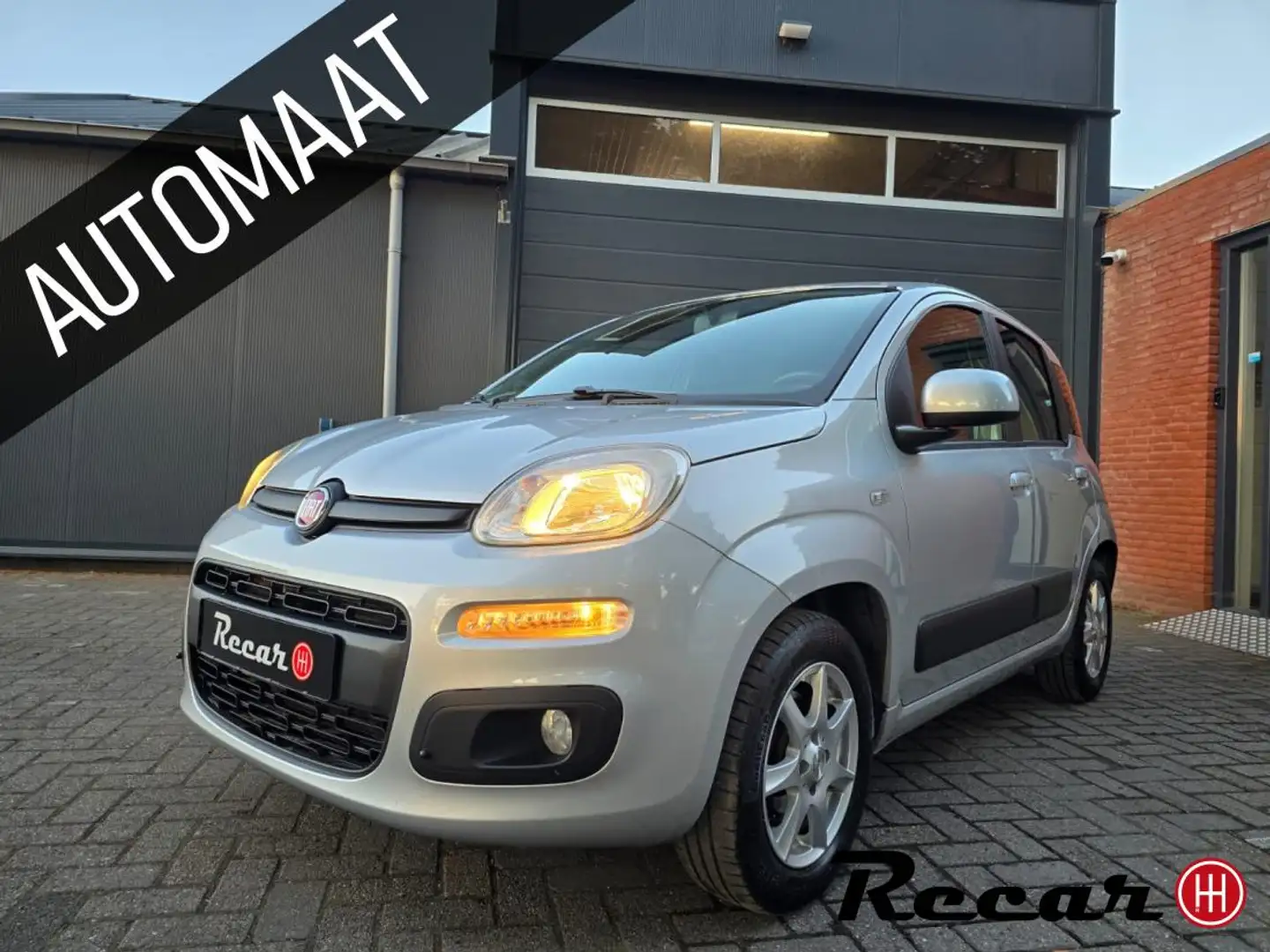 Fiat Panda 0.9 TwinAir Lounge/Automaat/Nap/Apk/Mooi Gris - 1