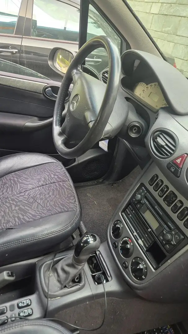 Mercedes-Benz A 190 CLASSE ELEGANCE - 2