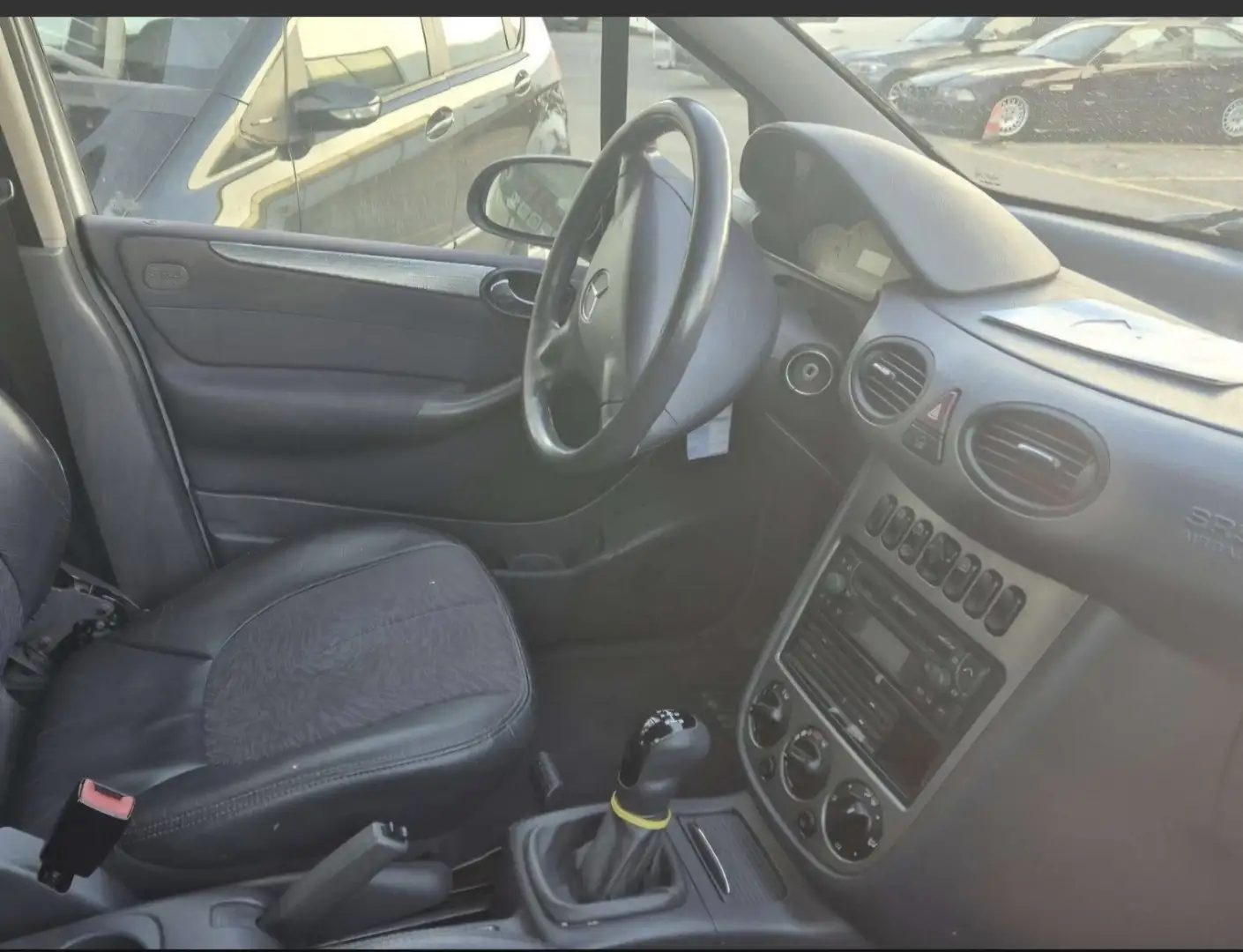 Mercedes-Benz A 190 CLASSE ELEGANCE - 1