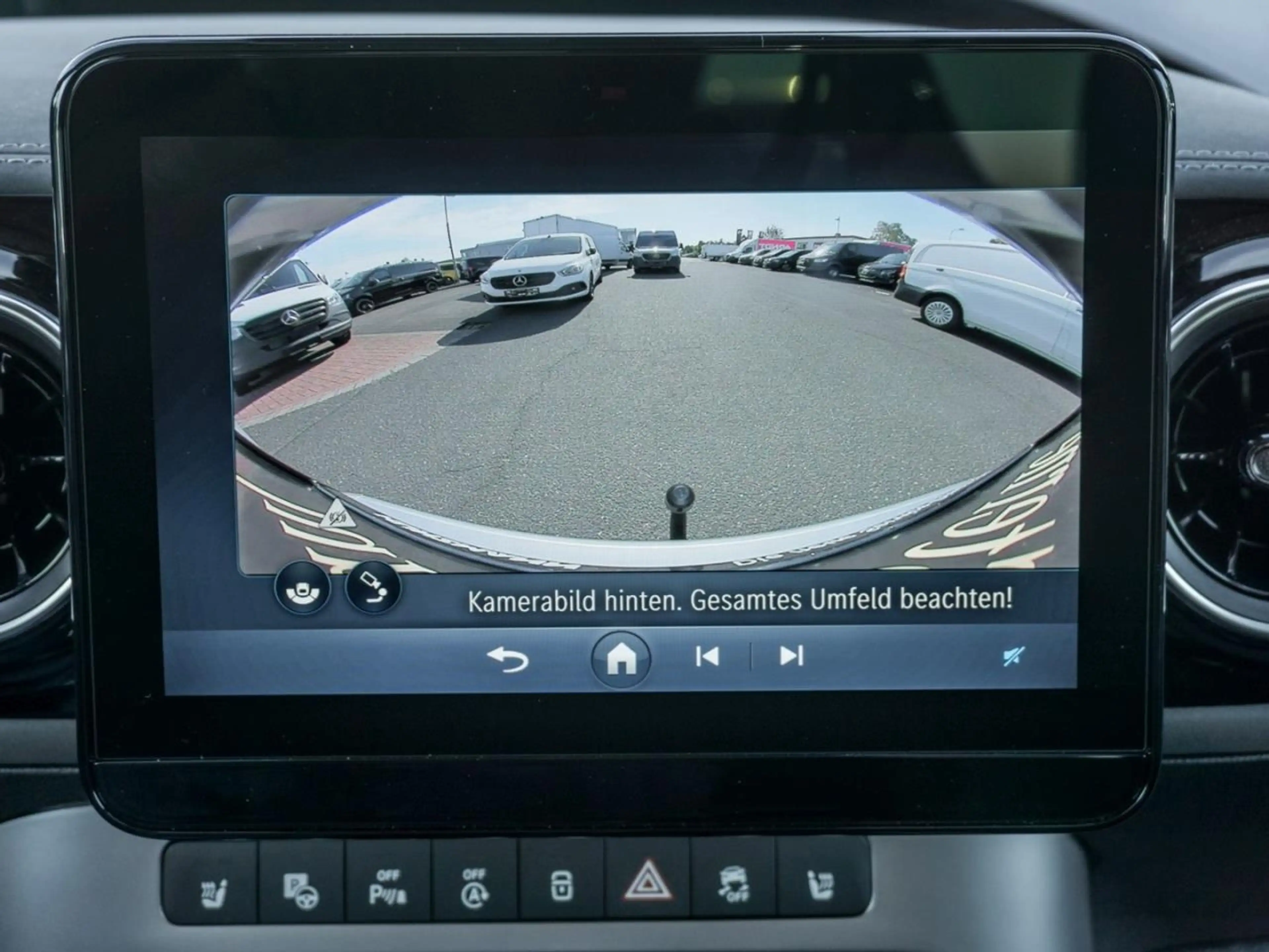 Mercedes-Benz T-Class T 180 d Standard MBUX Navi+ Kamera Totwinkel AHK — photo 14