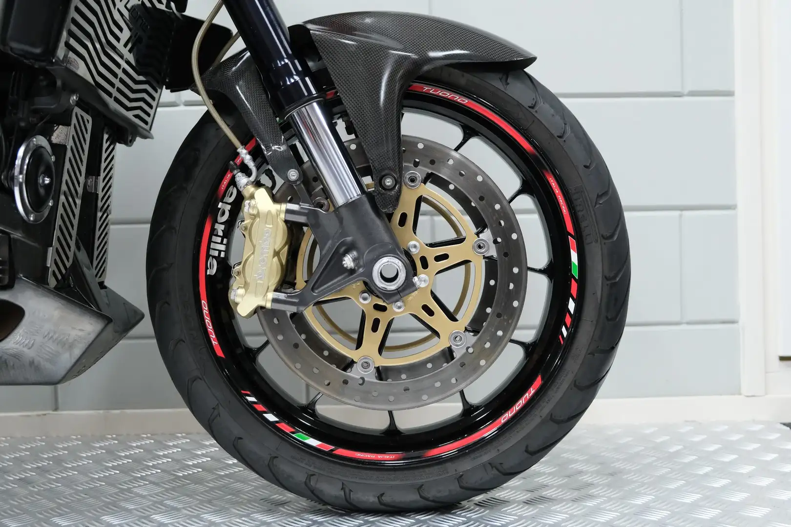 Aprilia Tuono 1000 R Alb - 2