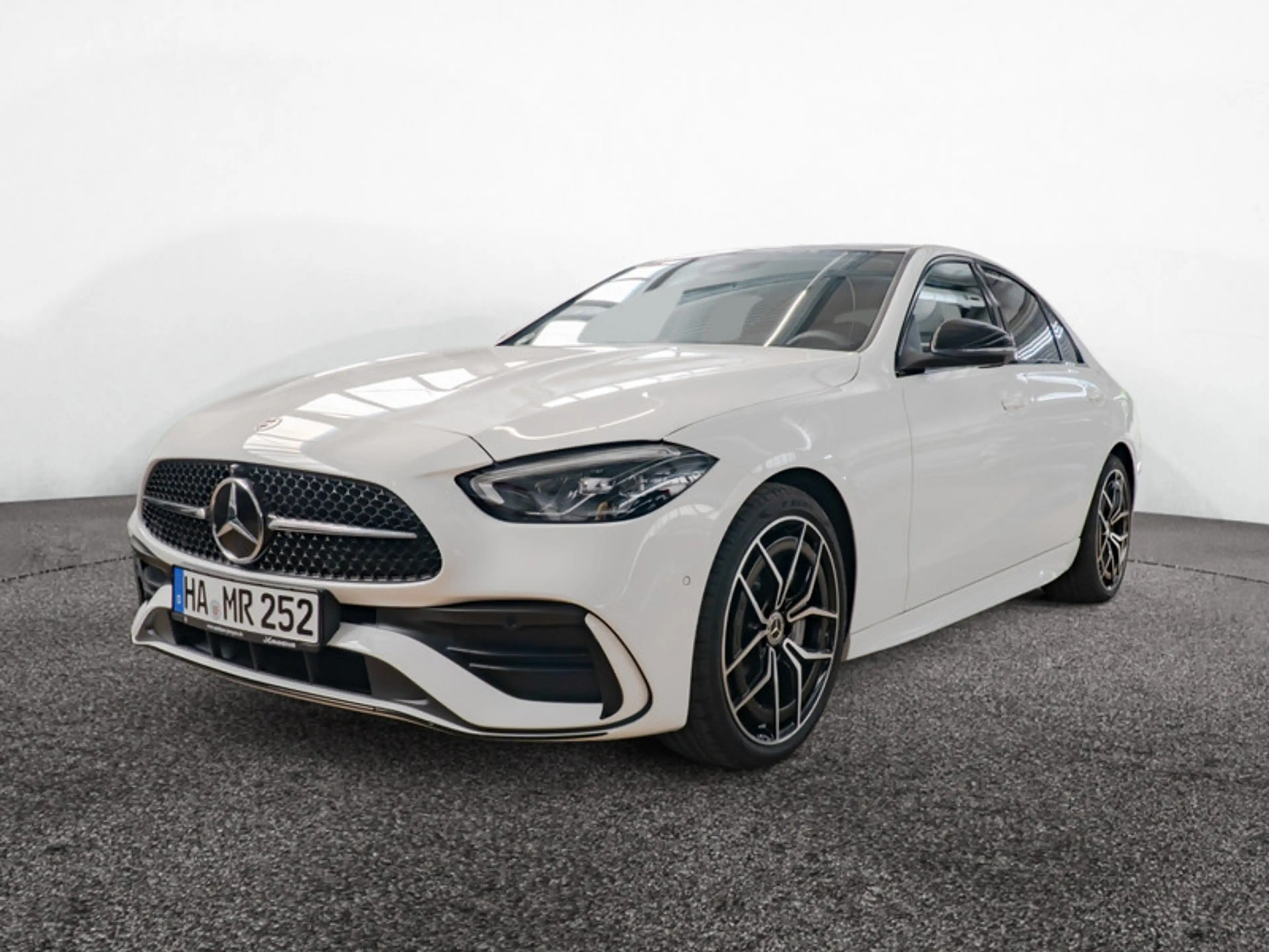 Mercedes-Benz C 200 AMG-Sport/Pano/Burm/Night/Sitzklima/Distr — photo 2