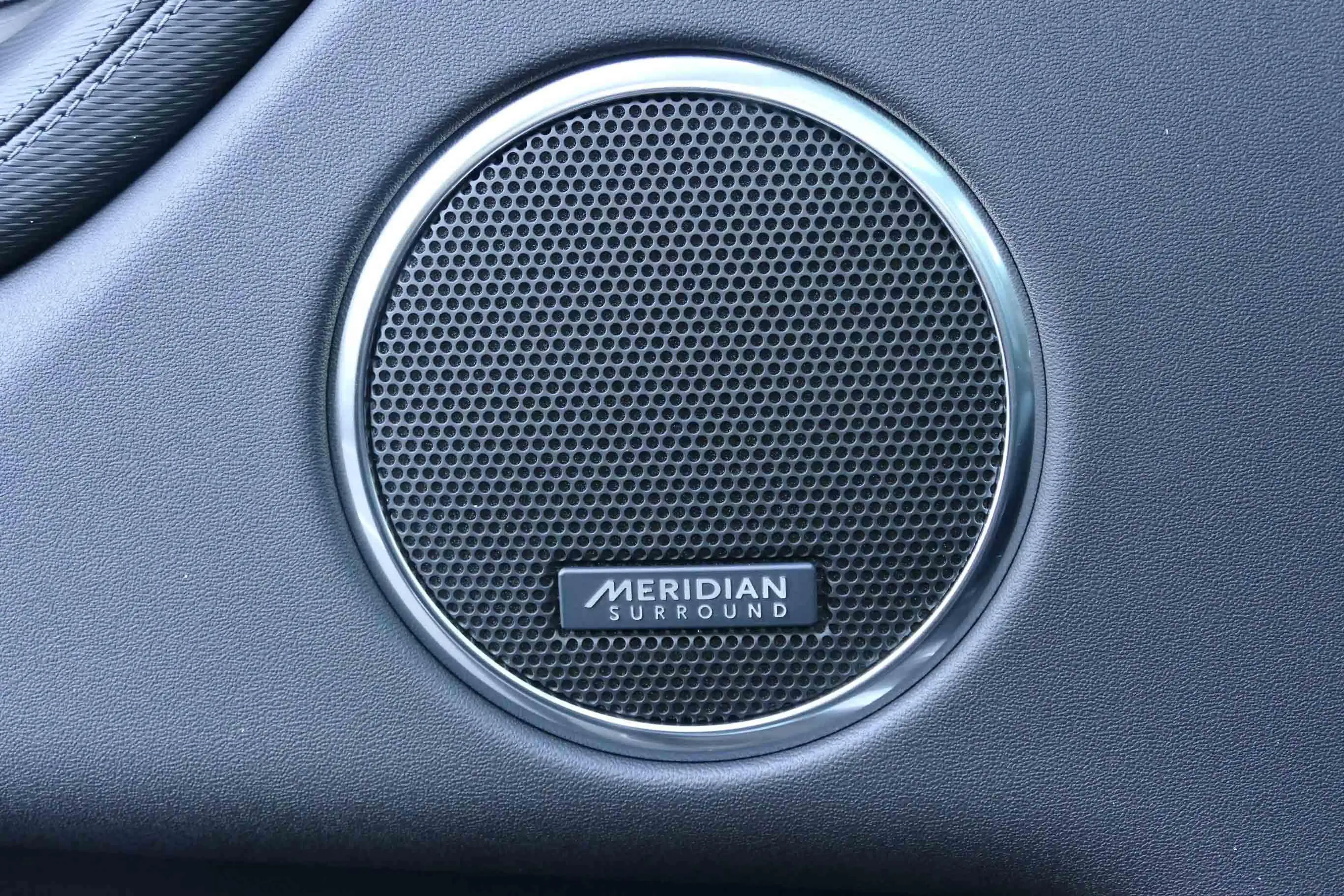 Land Rover Discovery Sport P270e Dynamic SE AWD Auto. 25.5MY — photo 9