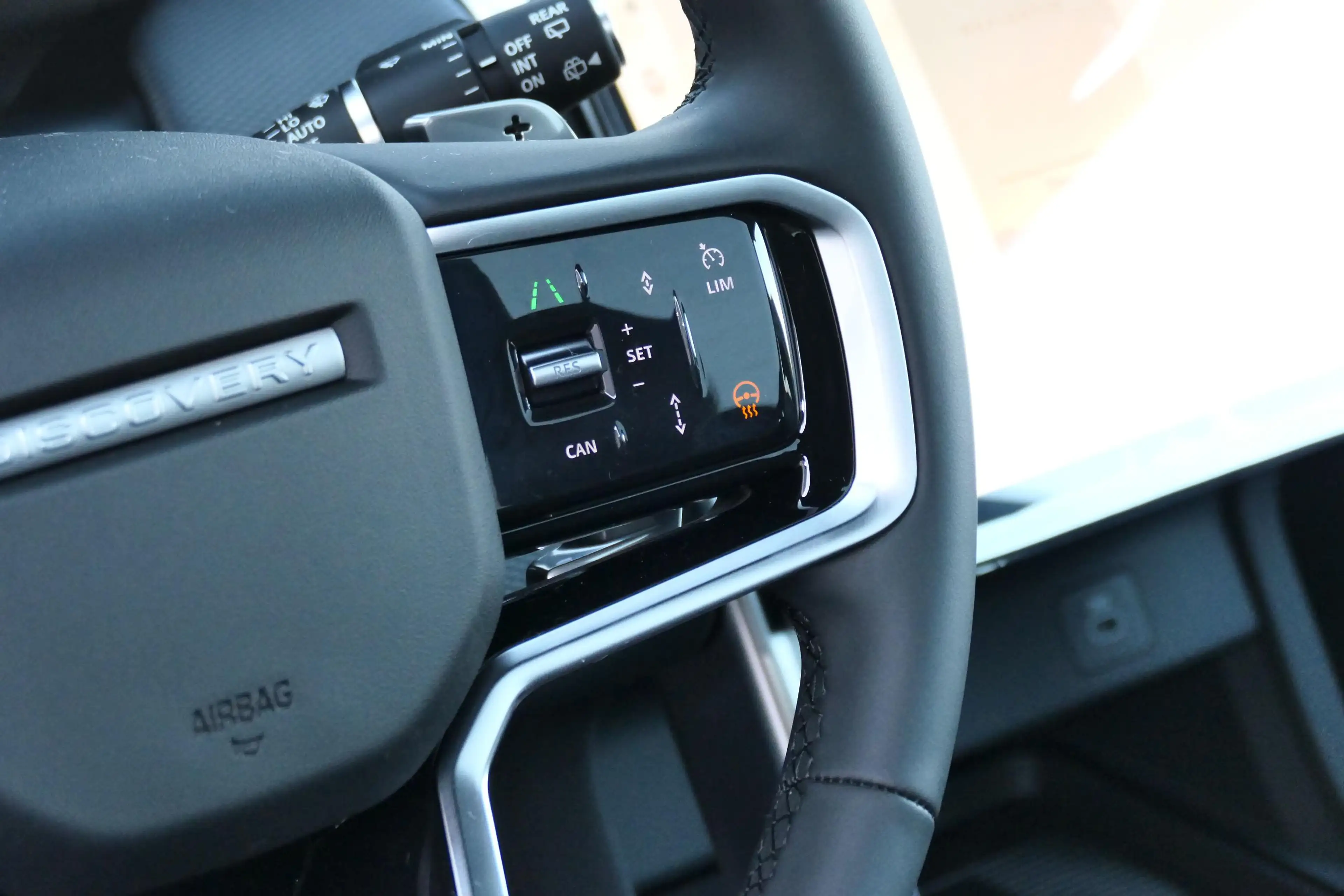 Land Rover Discovery Sport P270e Dynamic SE AWD Auto. 25.5MY — photo 15