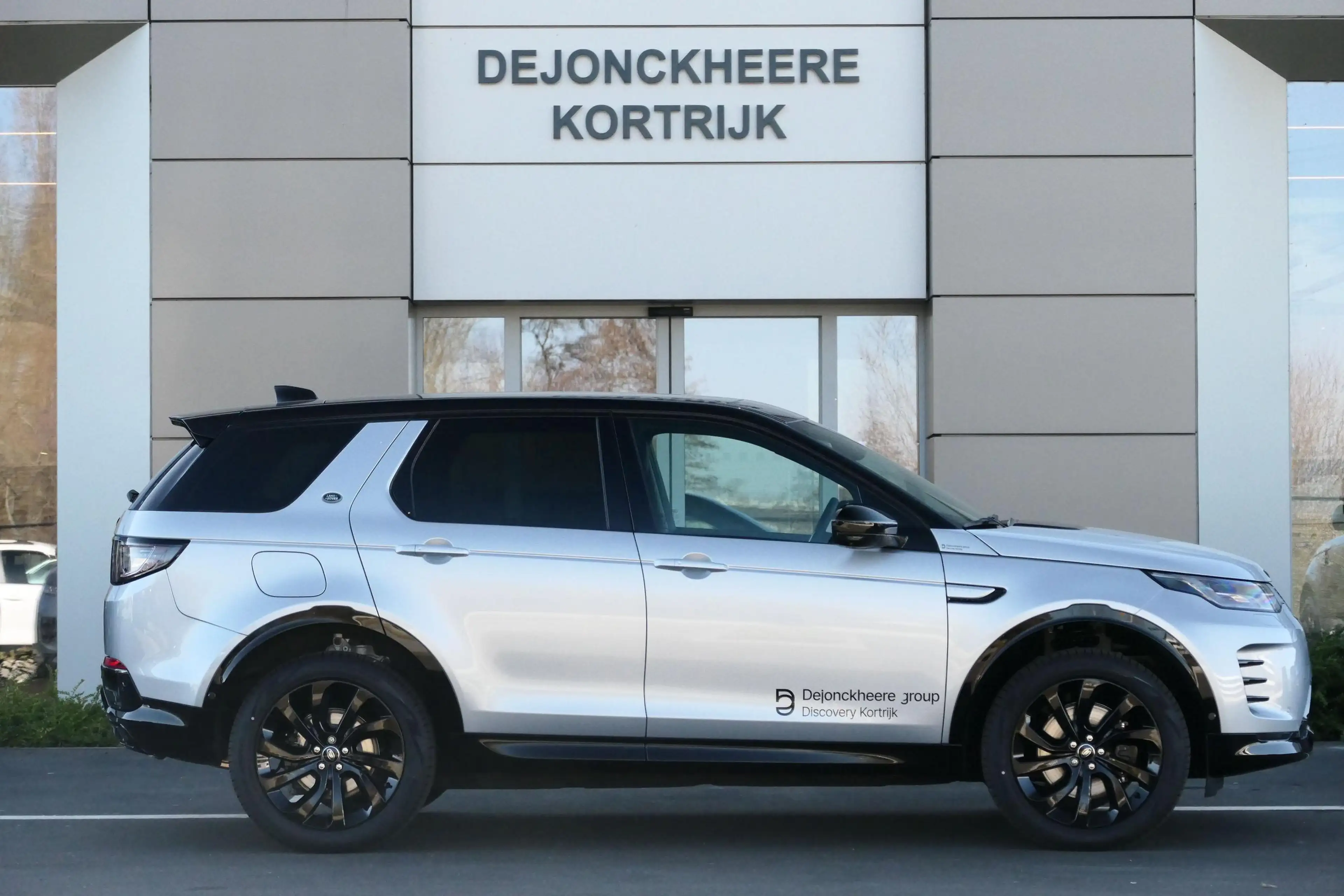 Land Rover Discovery Sport P270e Dynamic SE AWD Auto. 25.5MY — photo 3