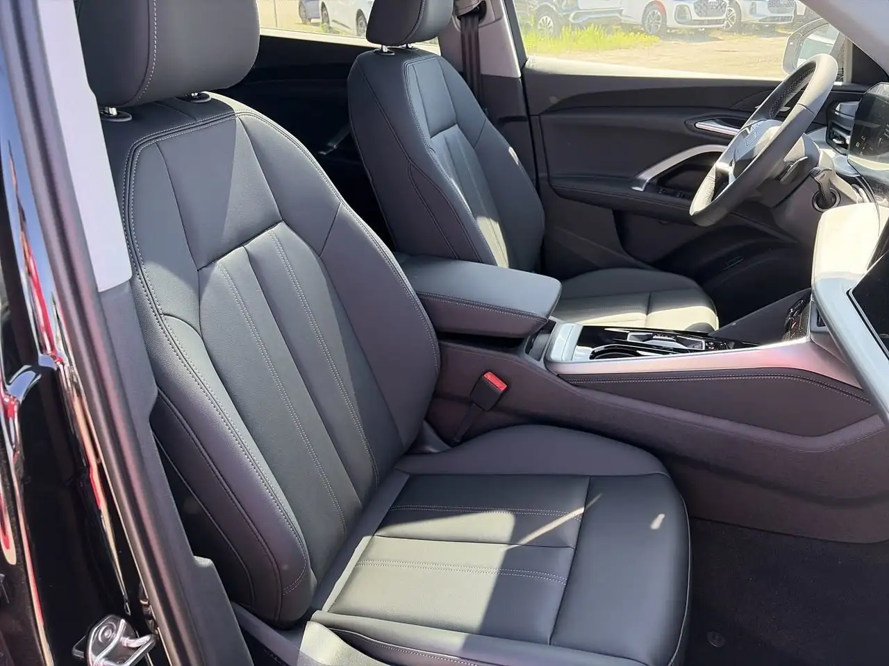 Audi Q5 снимка Audi Q5