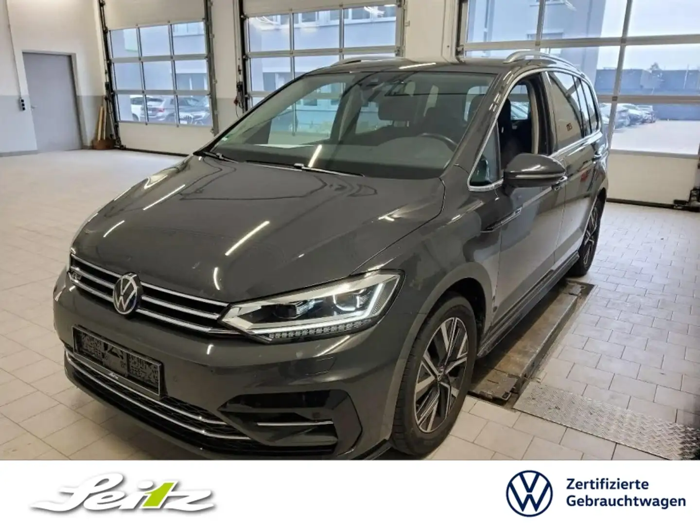 Volkswagen Touran 1.5 TSI Highline *AHK*DYNAUDIO*KAMERA*LED* Grau - 1