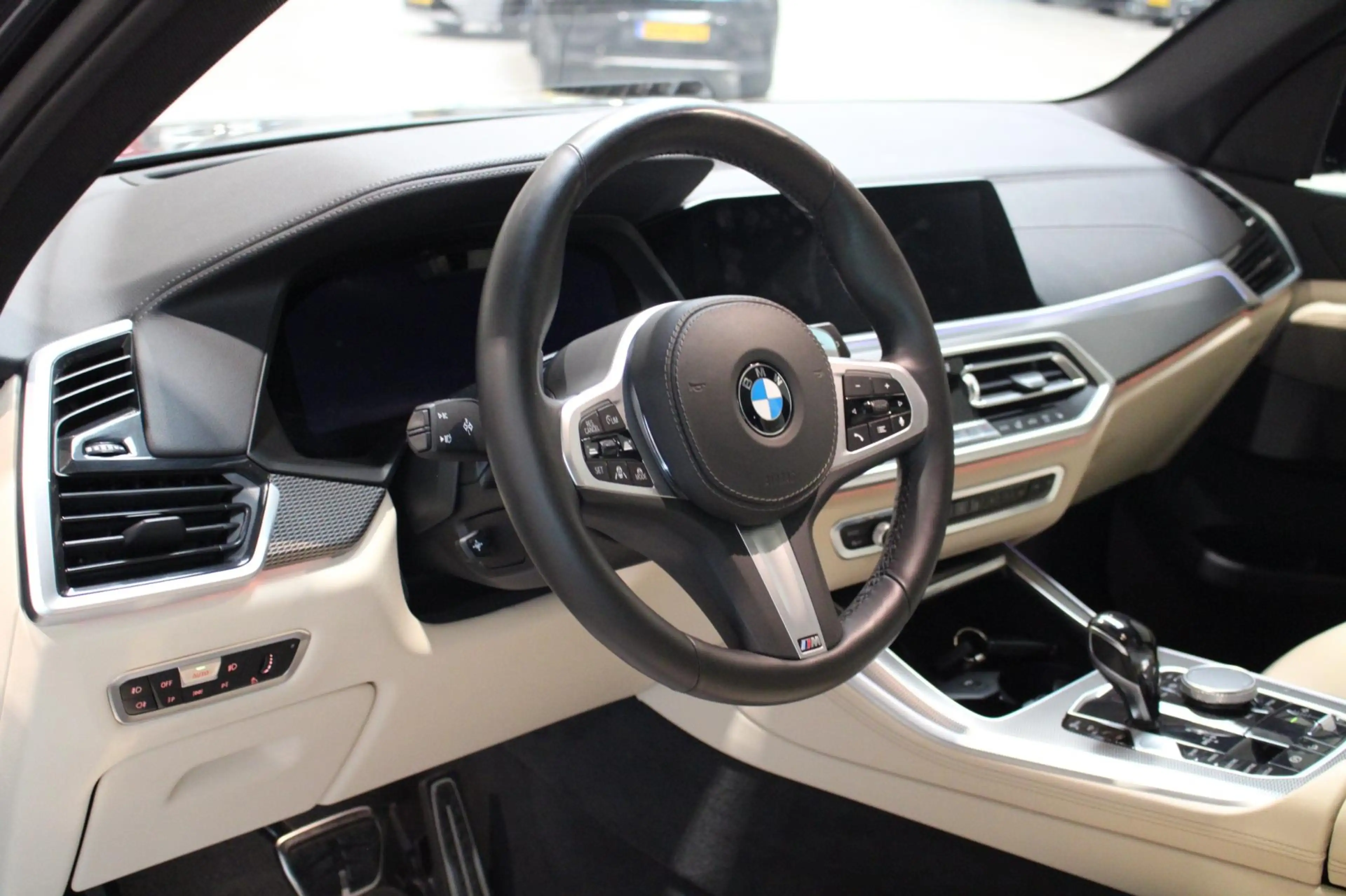 BMW X5 XDrive45e High Executive M-Sport/Orgineel nederlan — photo 5