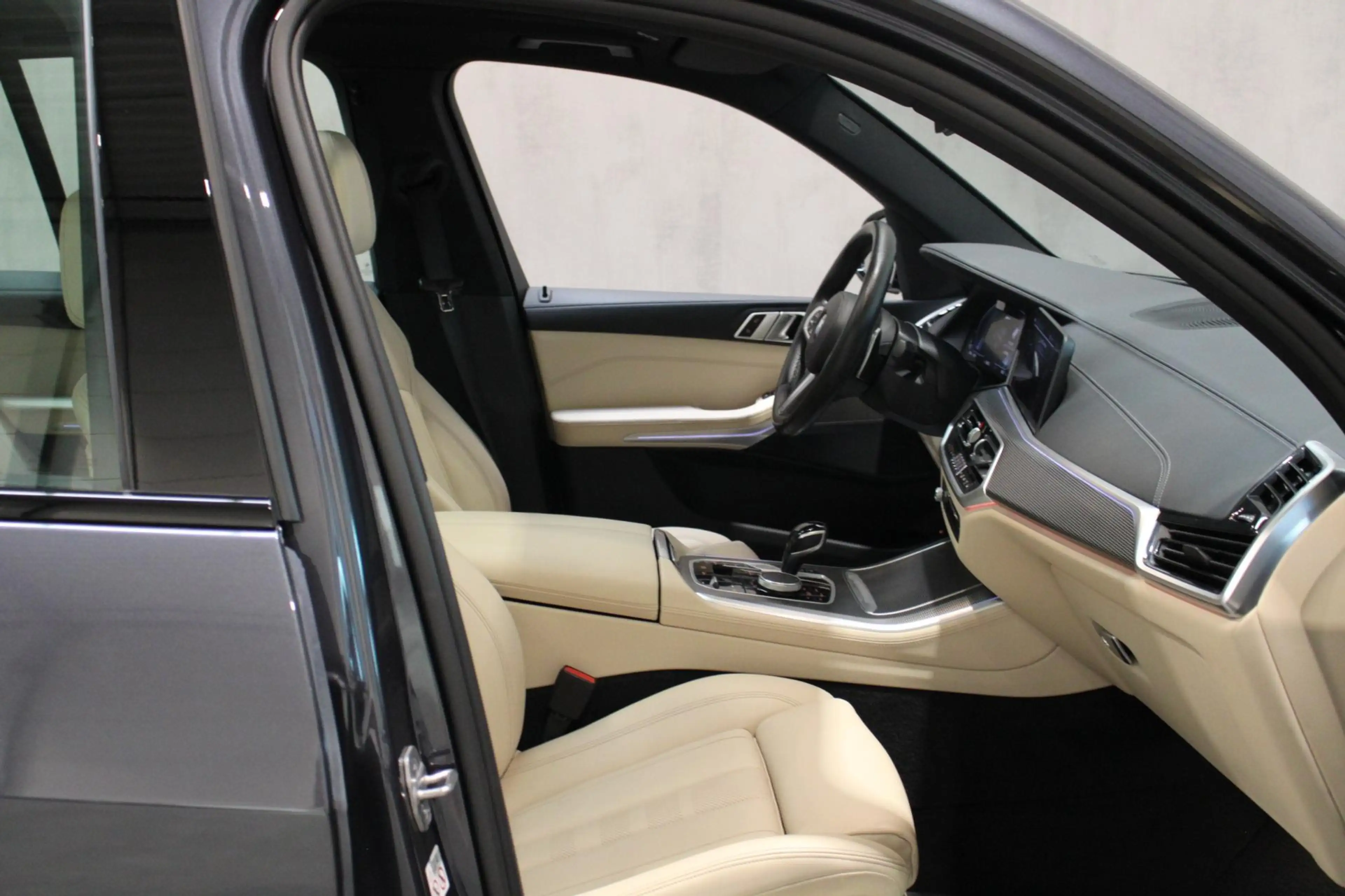 BMW X5 XDrive45e High Executive M-Sport/Orgineel nederlan — photo 15
