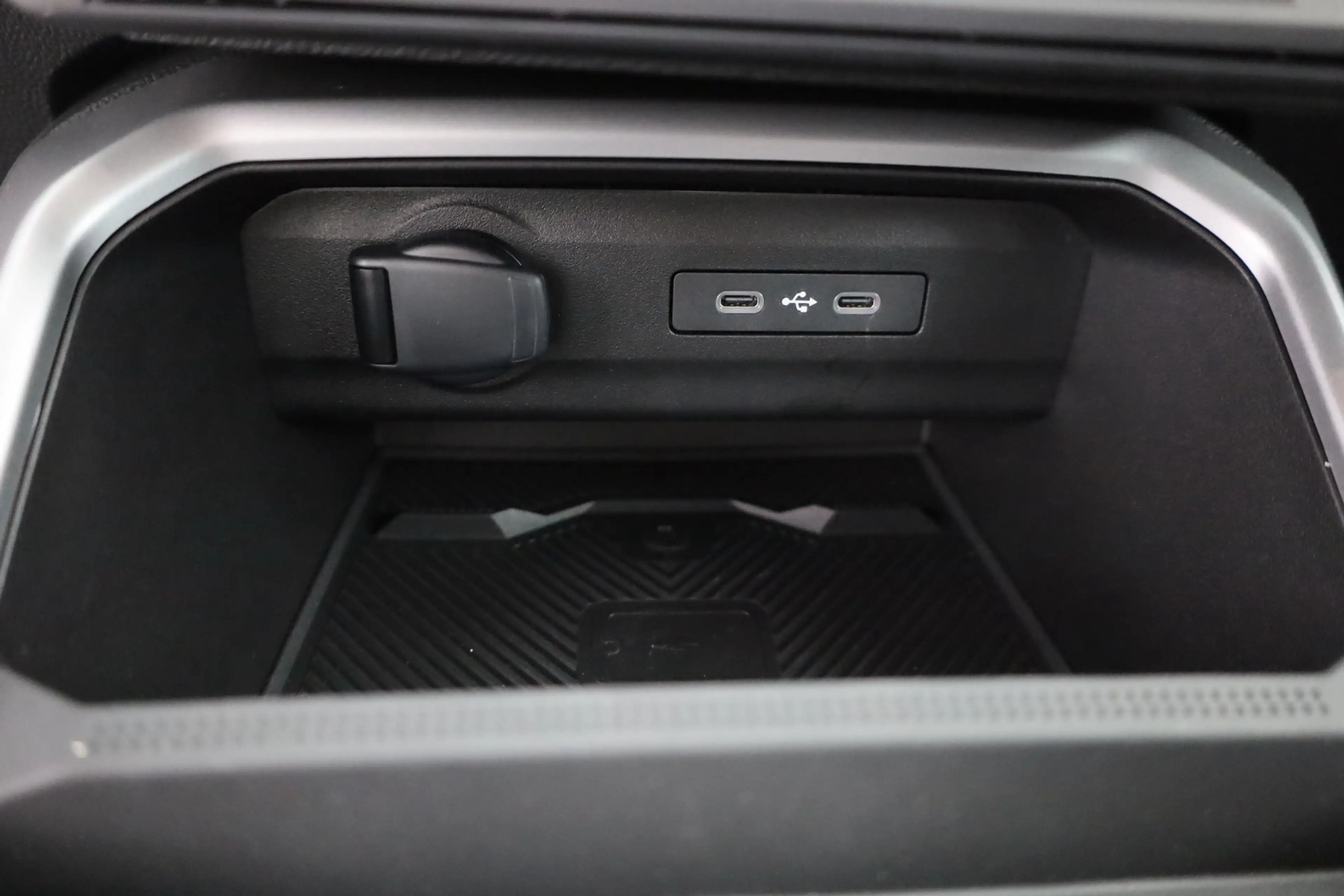 Dacia Bigster Journey HEV 155 Aut. LED ACC Navi — photo 12