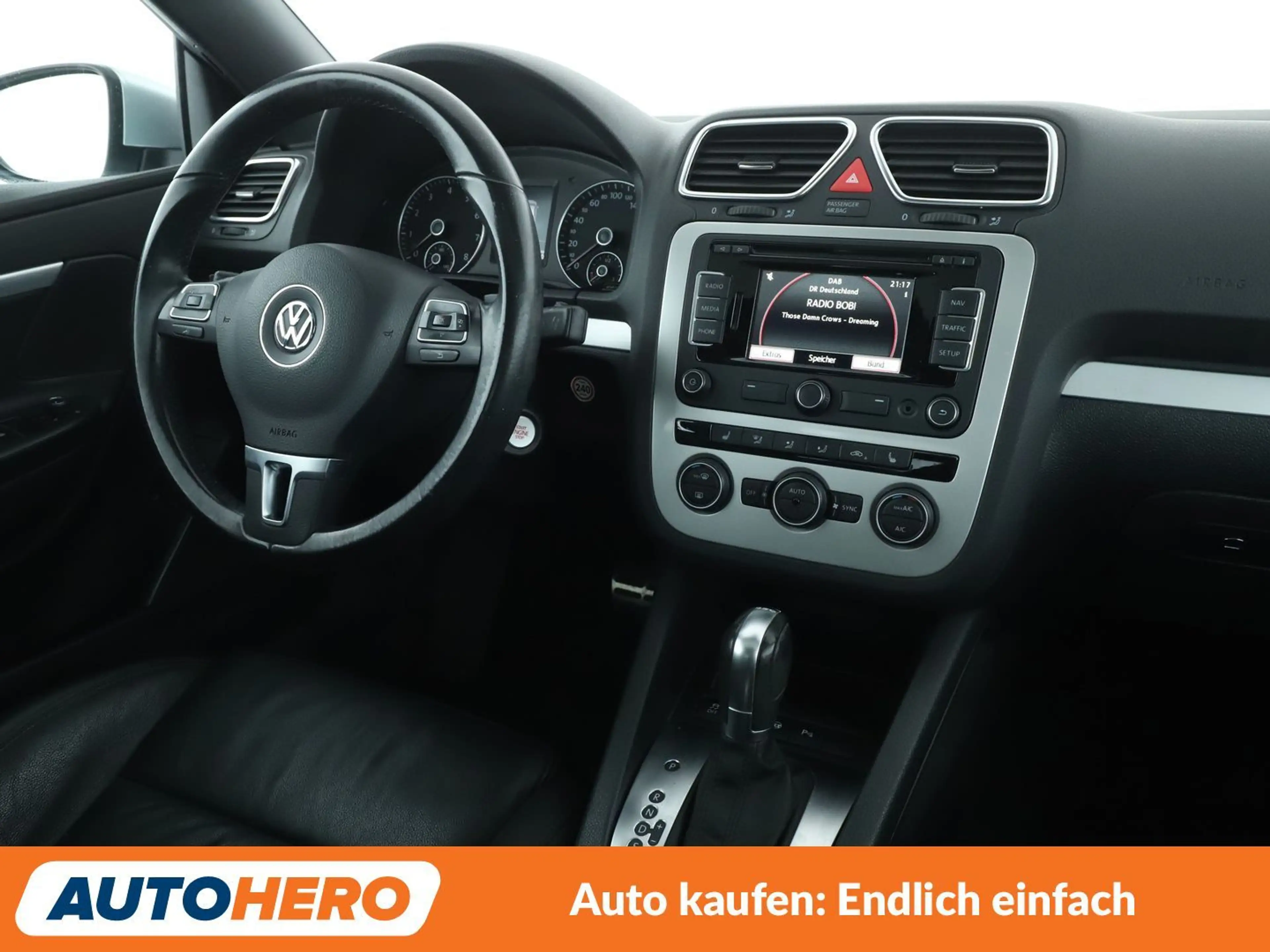 Volkswagen Eos 2.0 TSI Cup Aut.*NAV*XENON*TEMPO*CAM*PDC*SHZ*PANO* — photo 13