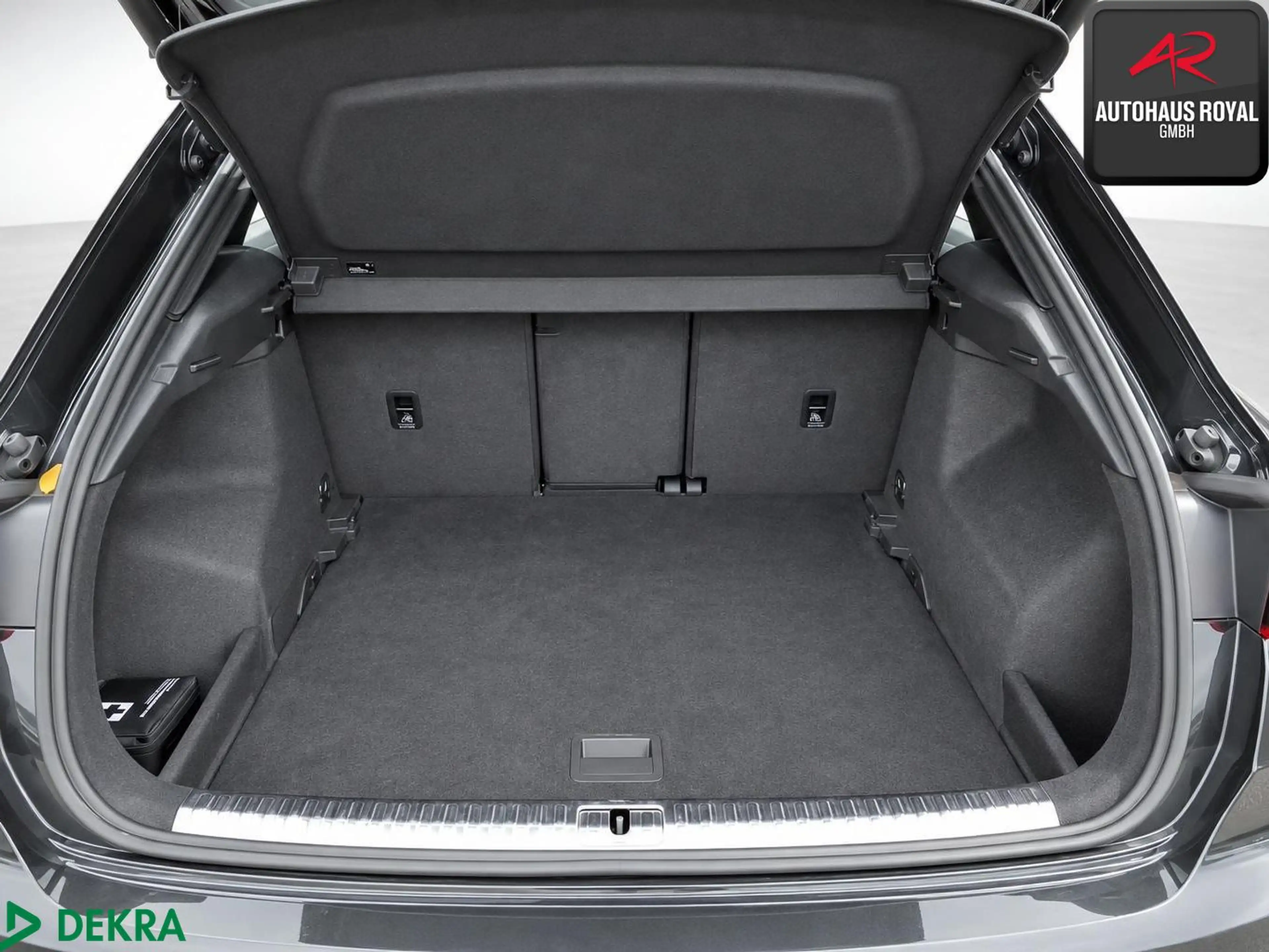 Audi Q3 35 TDI qu ADVANCED KAMER,KEYLESS,CARPLAY,SH — photo 8