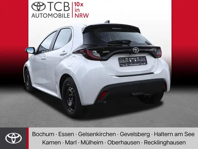 Toyota Yaris view 2