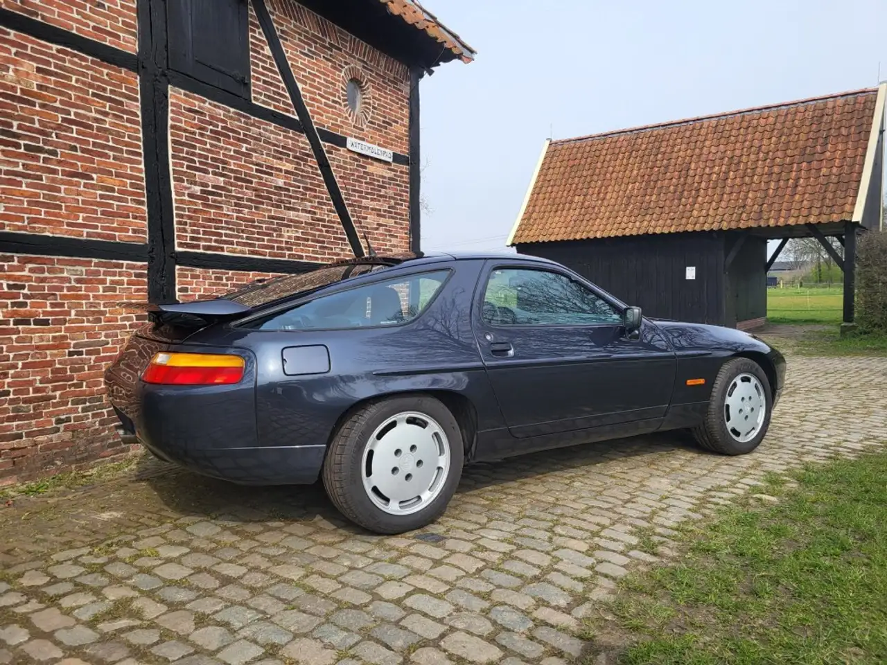 Porsche 928 S4 Aut., foto 3