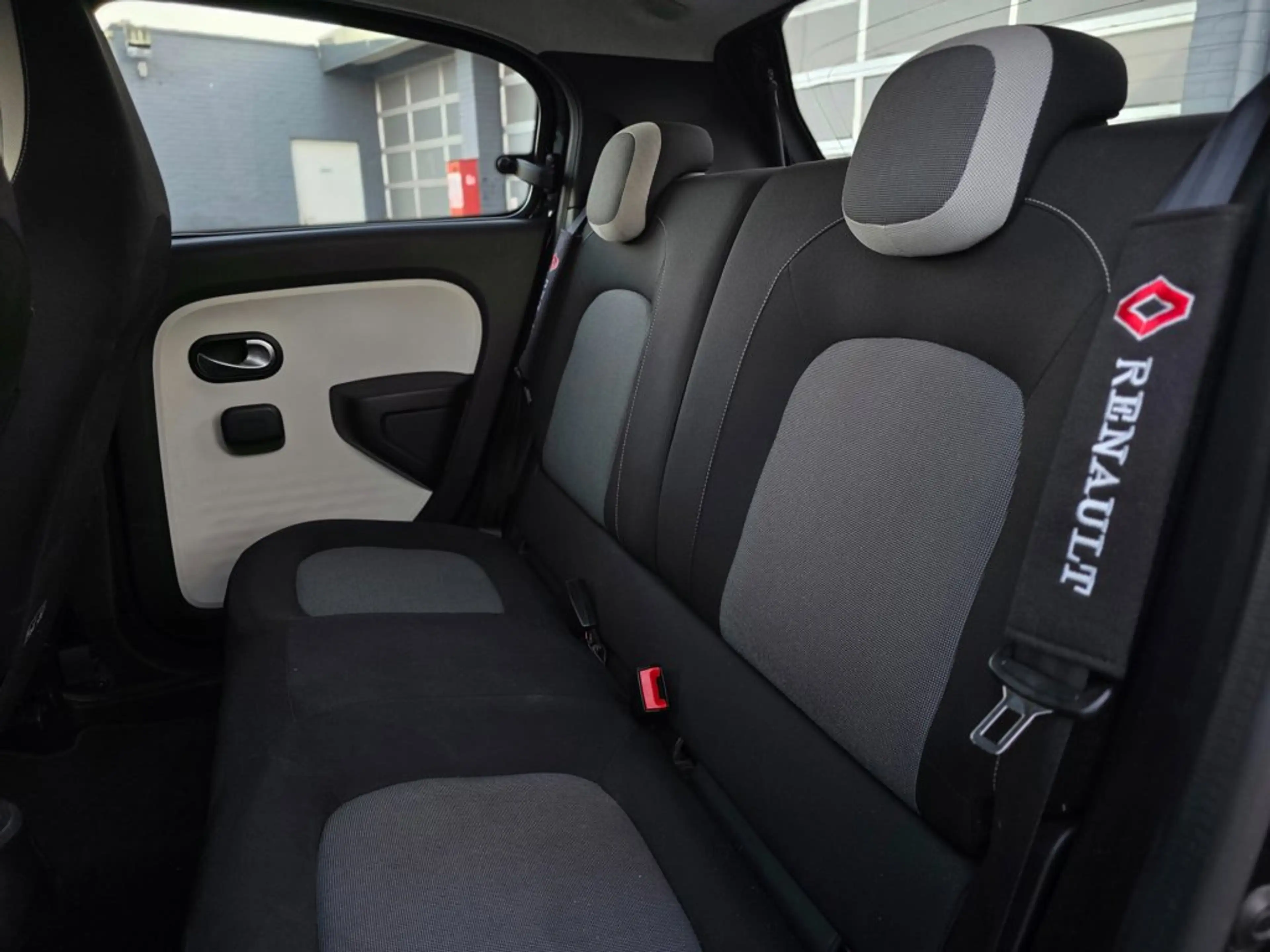 Renault Twingo 1.0 SCe Collection Airco|Cruise|NAP|NWE APK — photo 7