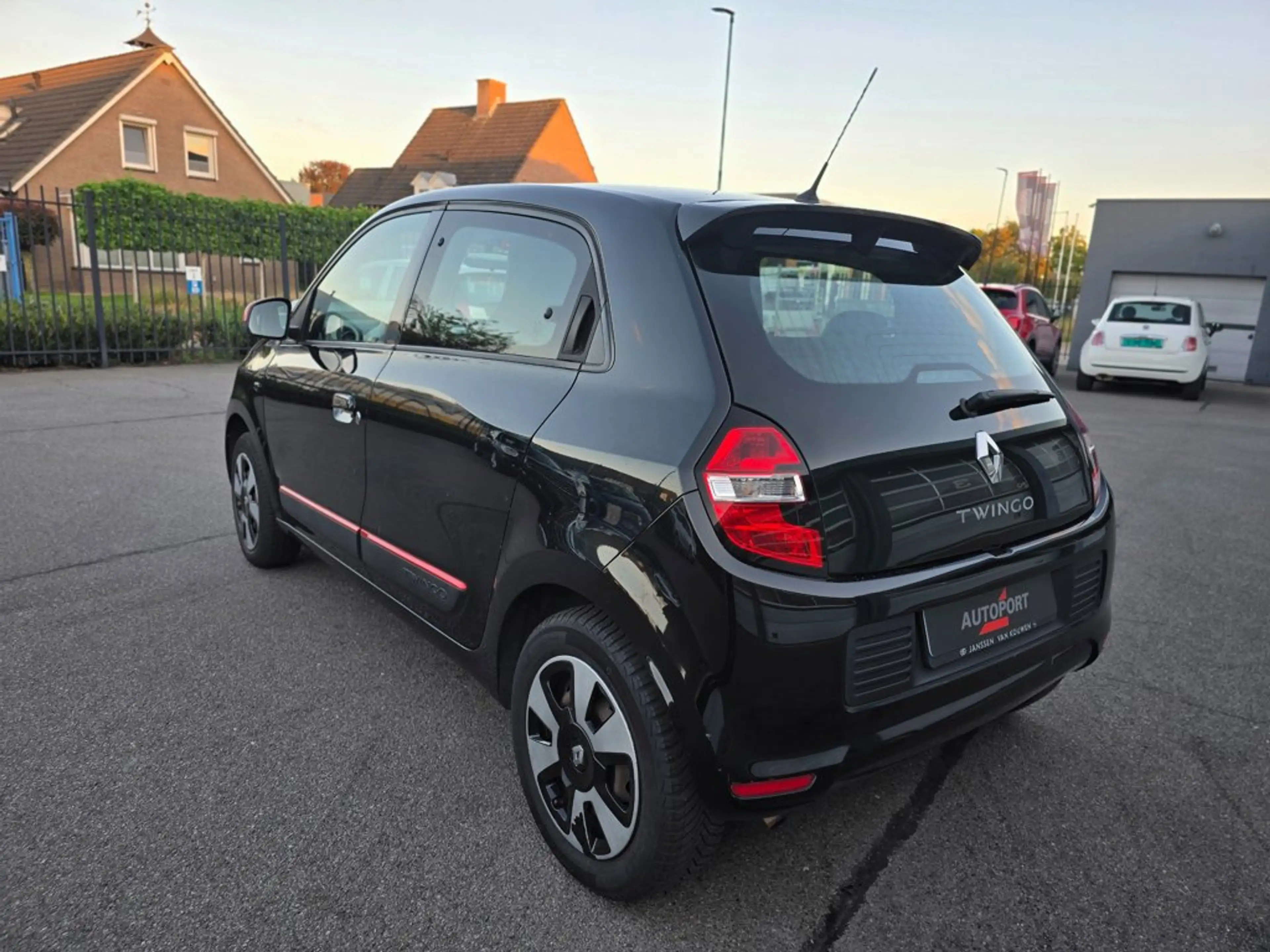 Renault Twingo 1.0 SCe Collection Airco|Cruise|NAP|NWE APK — photo 2