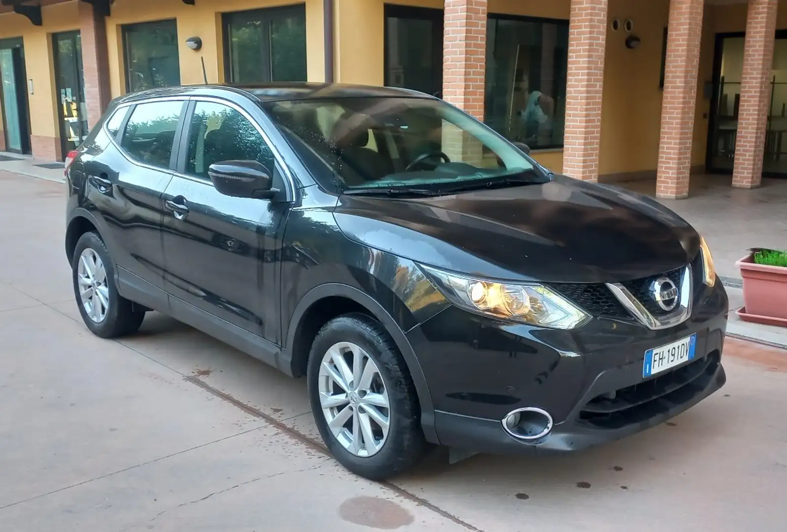 Nissan Qashqai Qashqai 1.5 dci  110cv Nero - 1