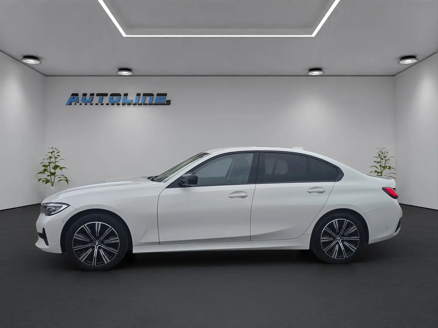 BMW 320 d*xDrive*Sport-Line**LED**NAVI Weiß - 2