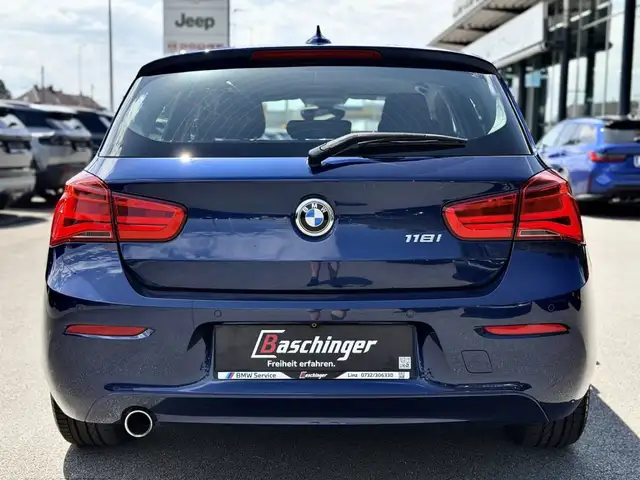 BMW 1 Series view 7