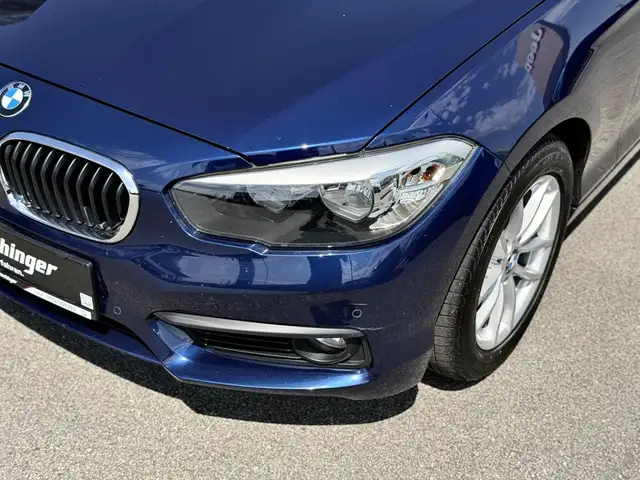 BMW 1 Series view 4