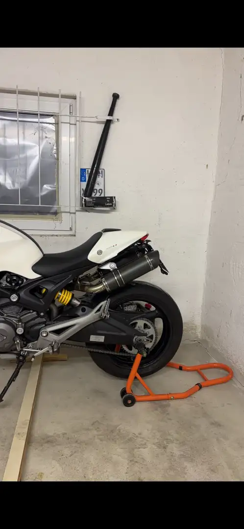 Ducati Monster 696 Alb - 2
